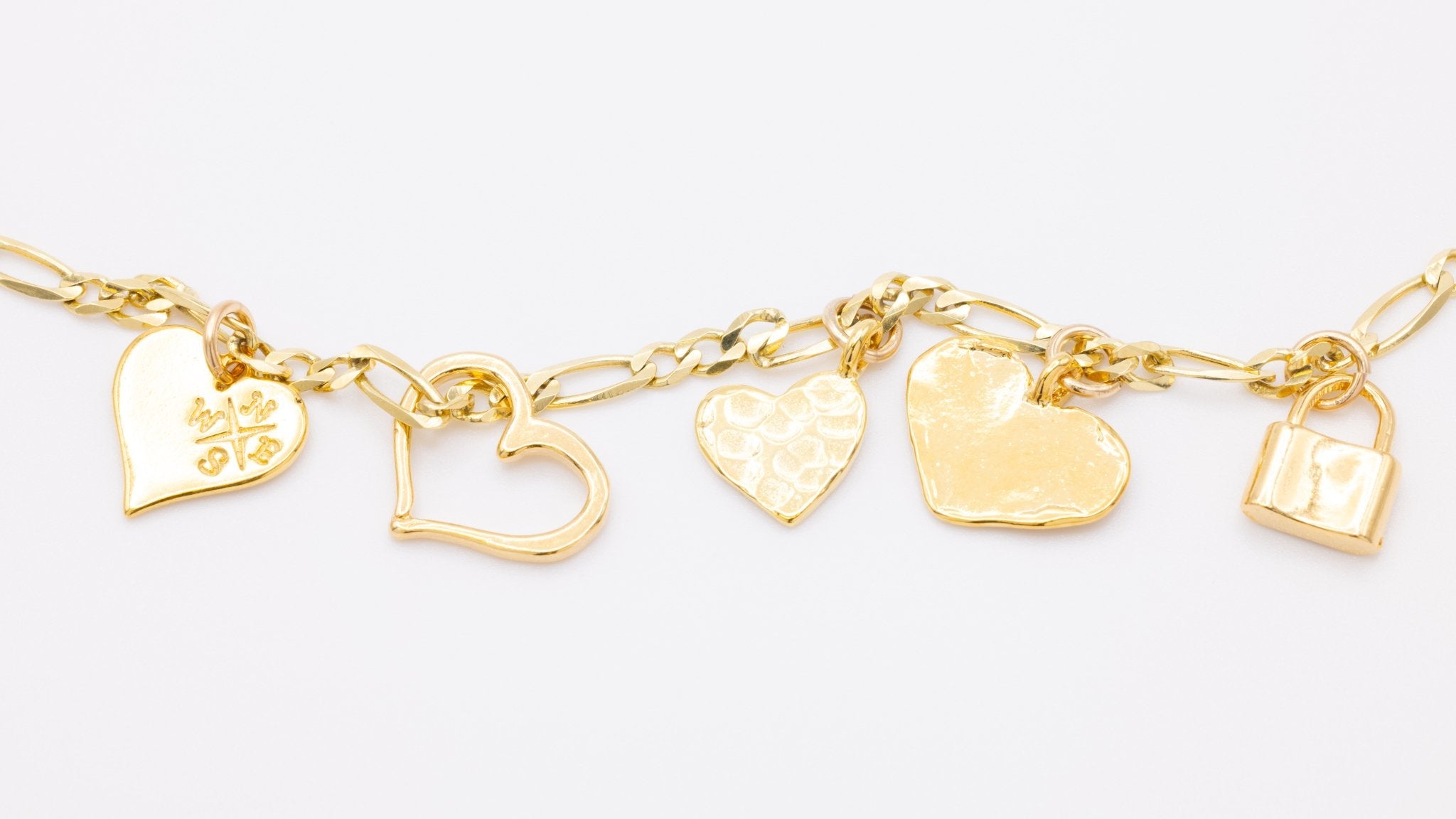 How to add a Charm to a Charm Bracelet - HarperCrown