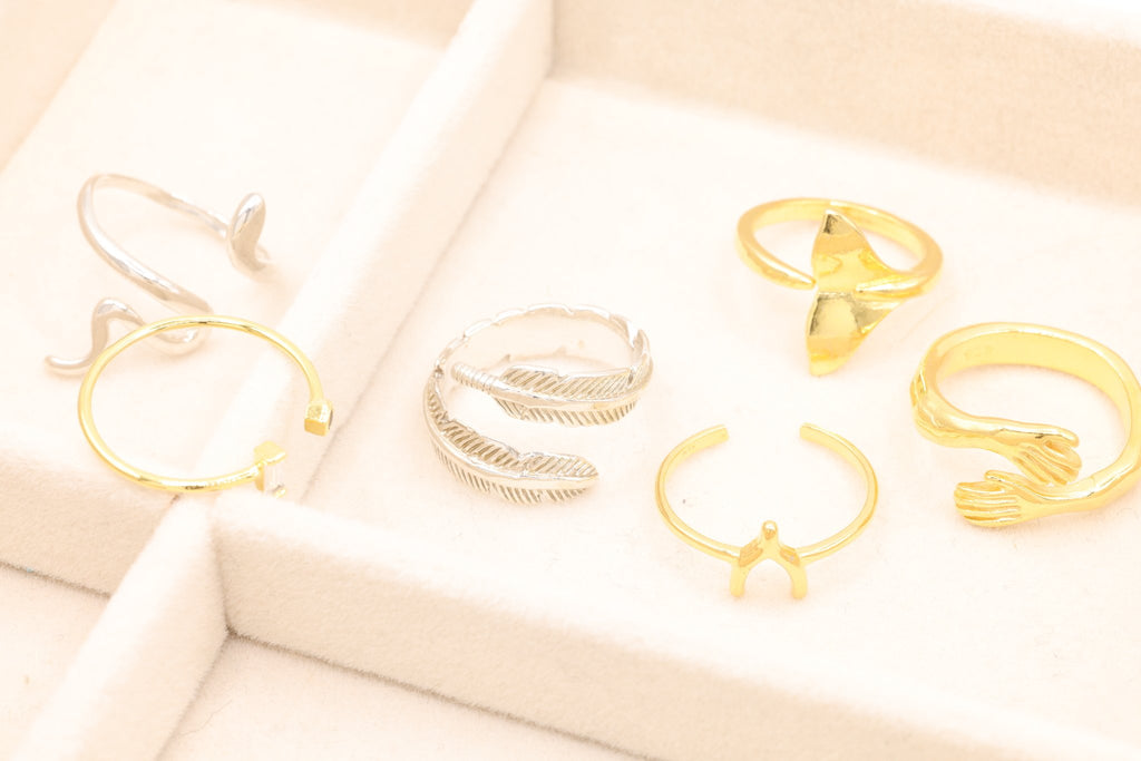 Tiny Star Ring, Dainty Stackable Rings, Gold Minimal Rings Gold Vermeil / 5