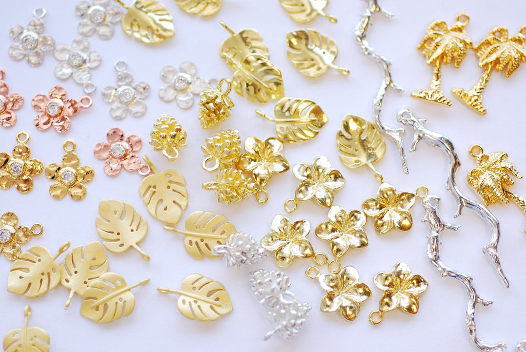 Wholesale Plant Life Flower Leaf Charms HarperCrown