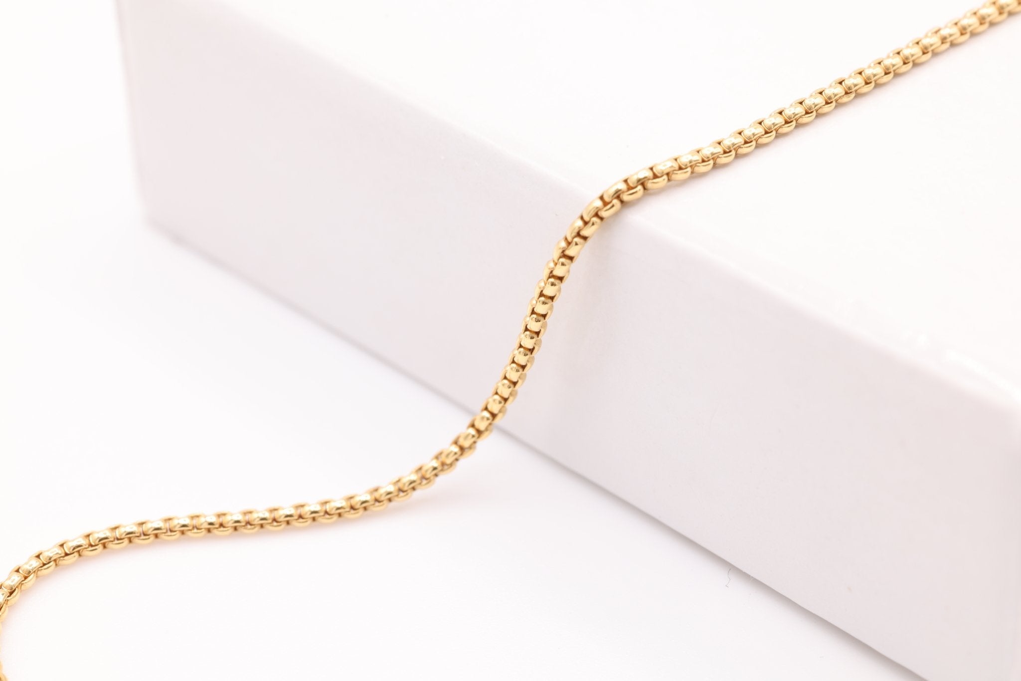 0.8mm Venetian Box Chain, Gold - Filled, Bulk DIY Spool Pay Per Foot Jewelry Making Chain - HarperCrown