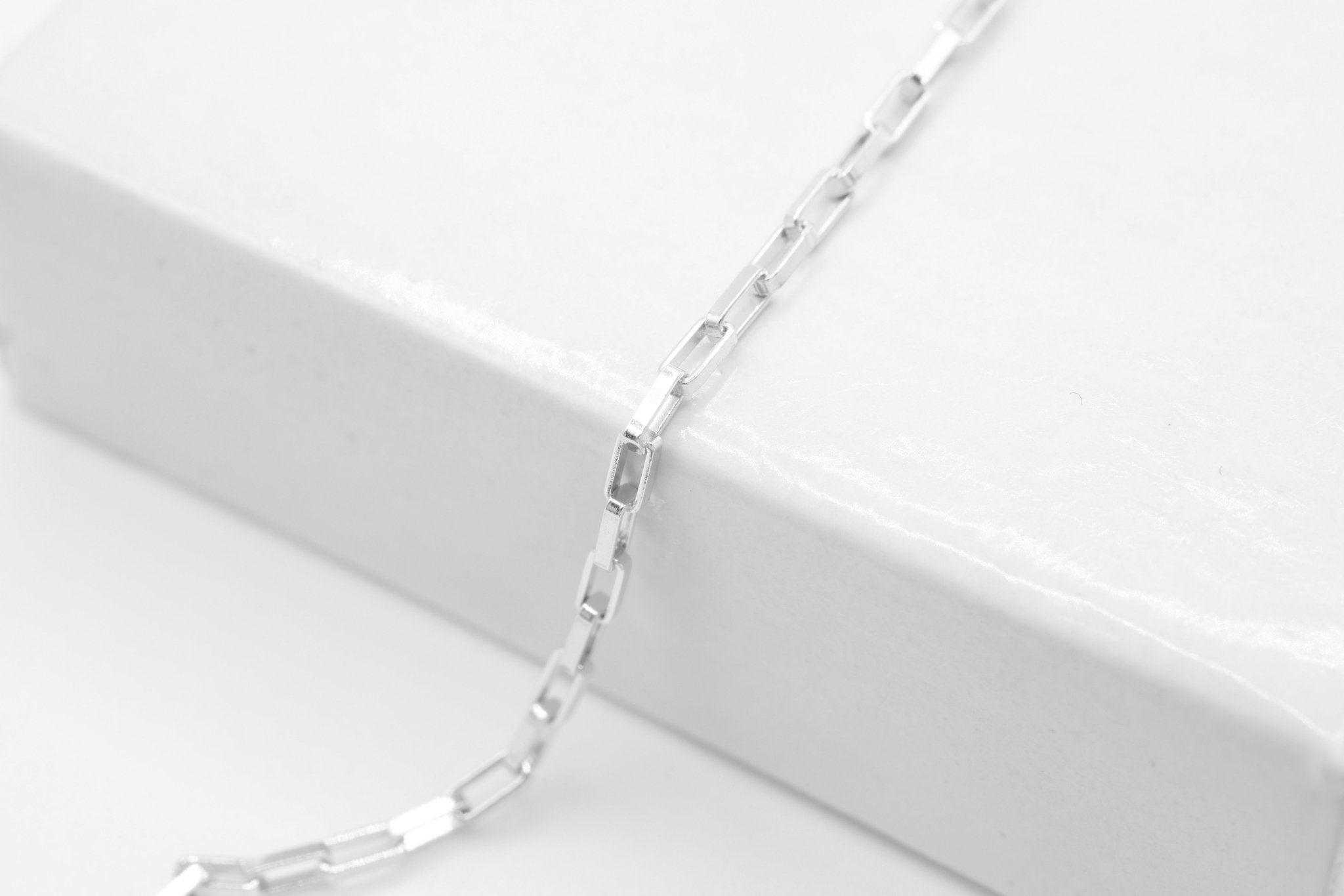 1.3mm x 2.5mm Elongated Box Chain, 925 Sterling Silver, Wholesale, Bulk DIY Spool Pay Per Foot Jewelry Making Chain - HarperCrown