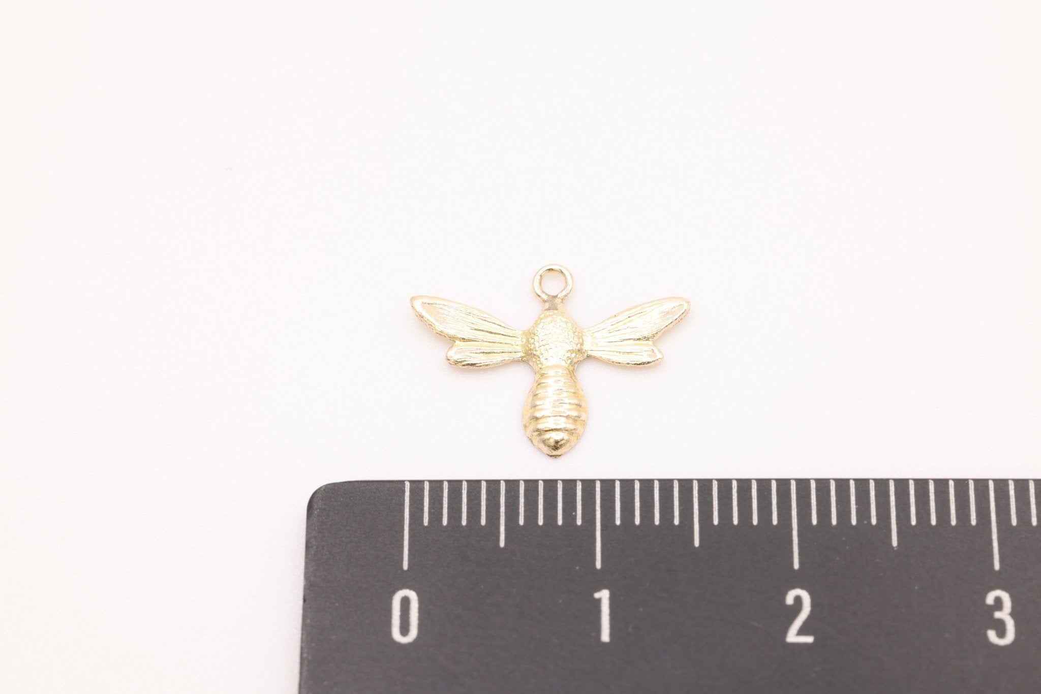 14K Gold-Filled Bee Charm, Bumble Bee Bug Charm, Wholesale Jewelry Making Charm - HarperCrown
