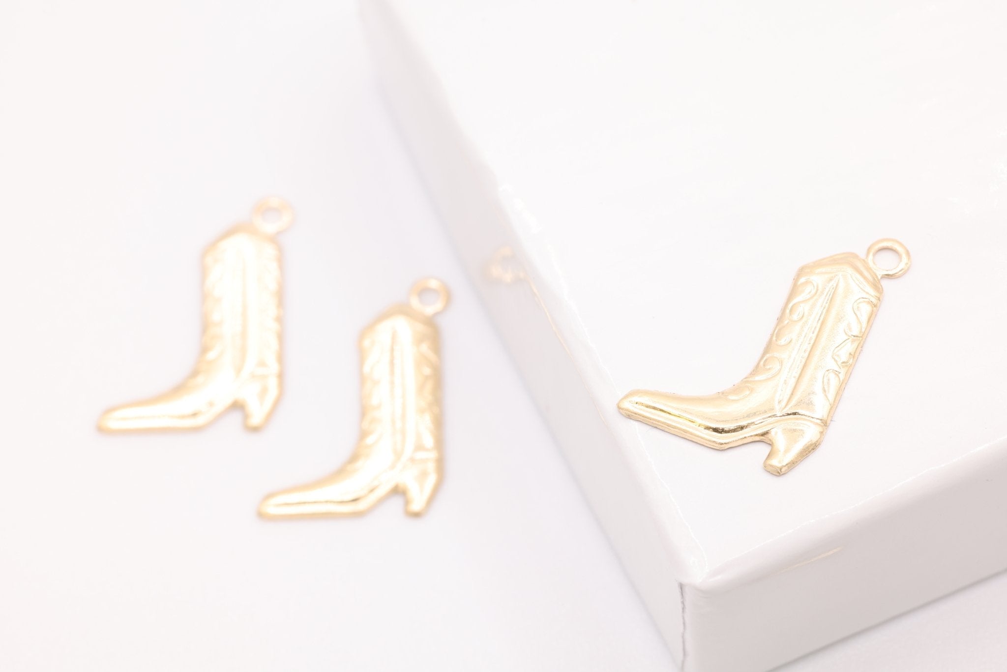14K Gold-Filled Cowboy Boot Charm, Wholesale Jewelry Making Charm - HarperCrown