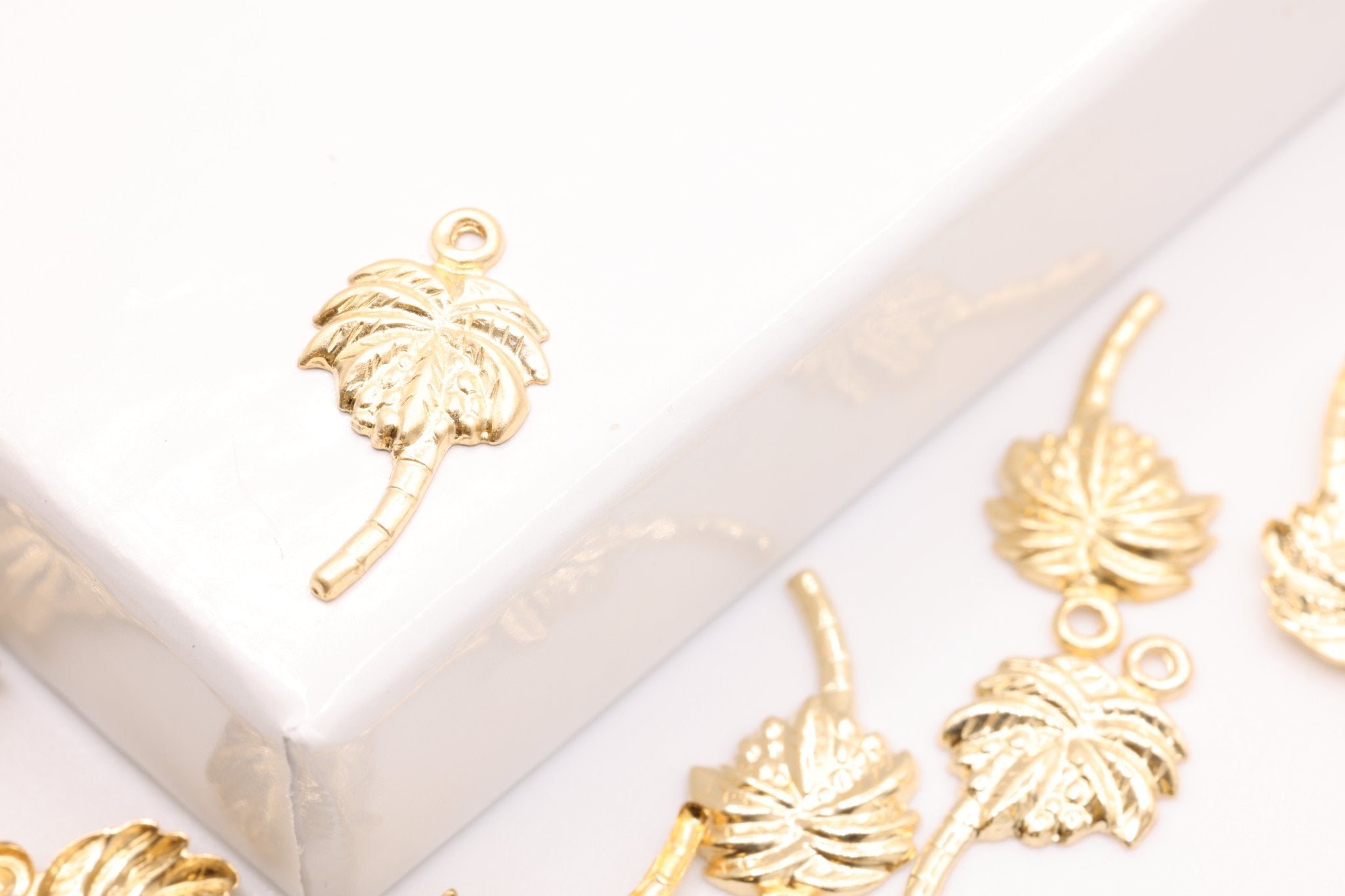 14K Gold-Filled Palm Tree Charm, Drop Tropical Island Charm, Wholesale Jewelry Making Charm - HarperCrown