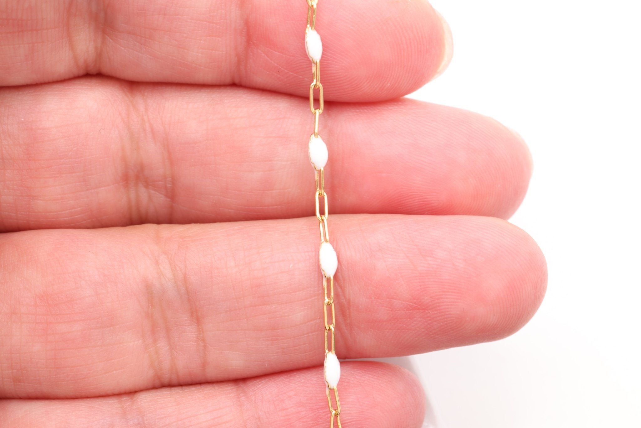 1.5mm x 3.5mm Paperclip White Enamel Chain, 14/20 Gold - Filled, Enamel Color Unfinished Chain Permanent Jewelry - HarperCrown