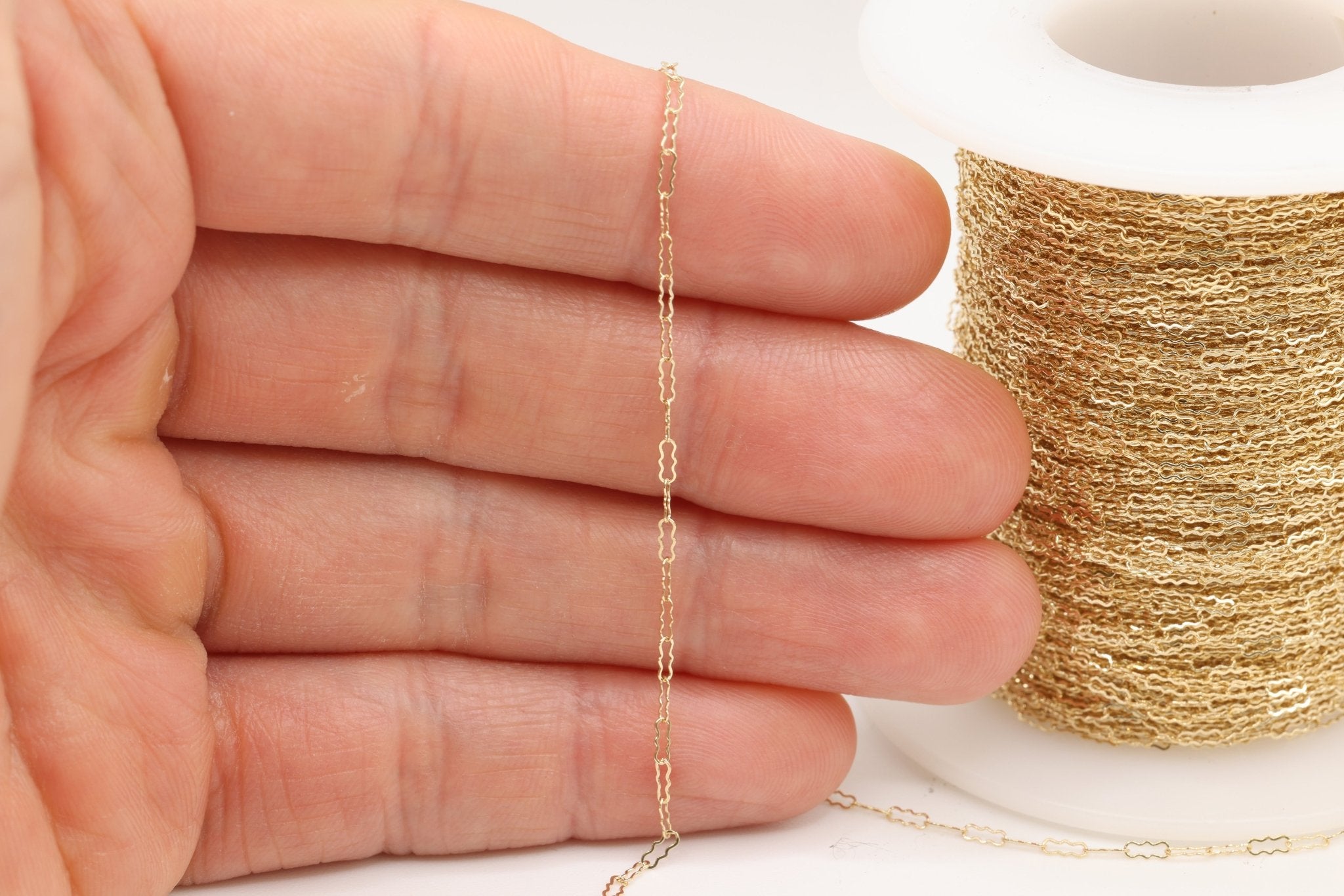 1.5mm x 4mm Flat Krinkle Chain, 14/20 Gold-Filled, Wholesale, Pay Per Foot, Jewelry Making Chain - HarperCrown