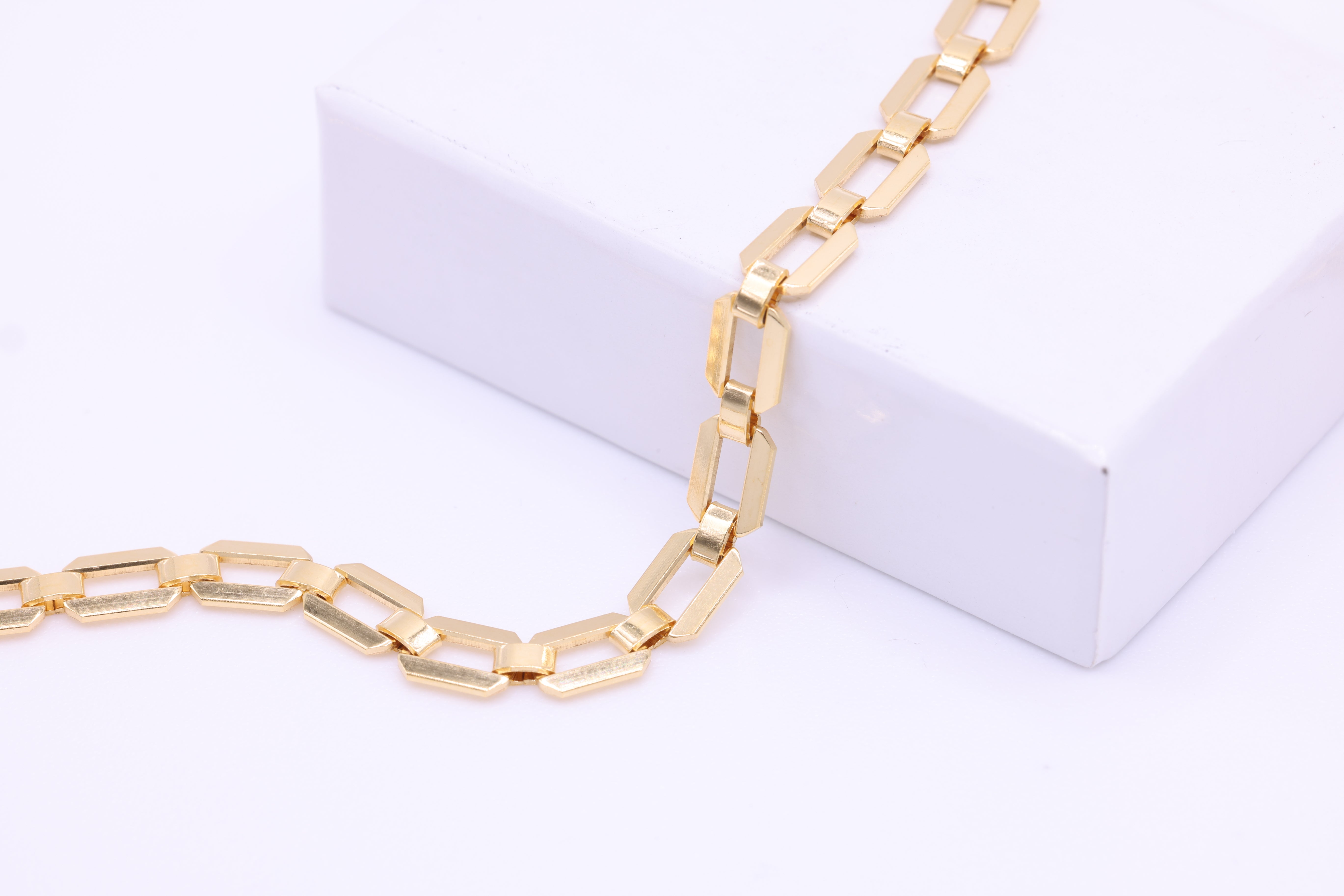 4.3mm x 6mm Bracelet Chain, 14/20 Gold-Filled, Wholesale, Pay Per Inch, Jewelry Making Chain