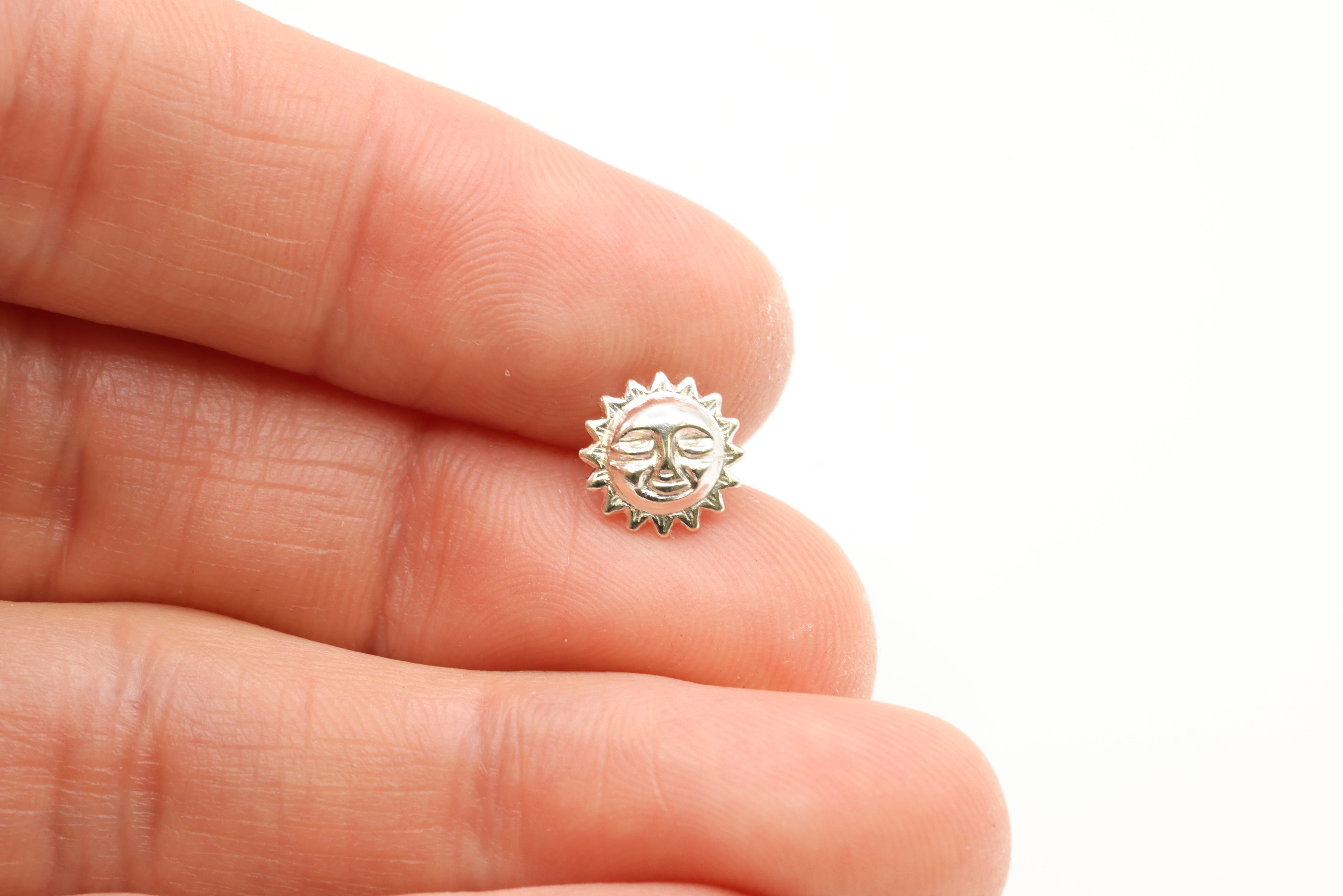 Sun Face Stud Earring, 925 Sterling Silver, 9mm x 9mm, Wholesale, Jewelry Earrings