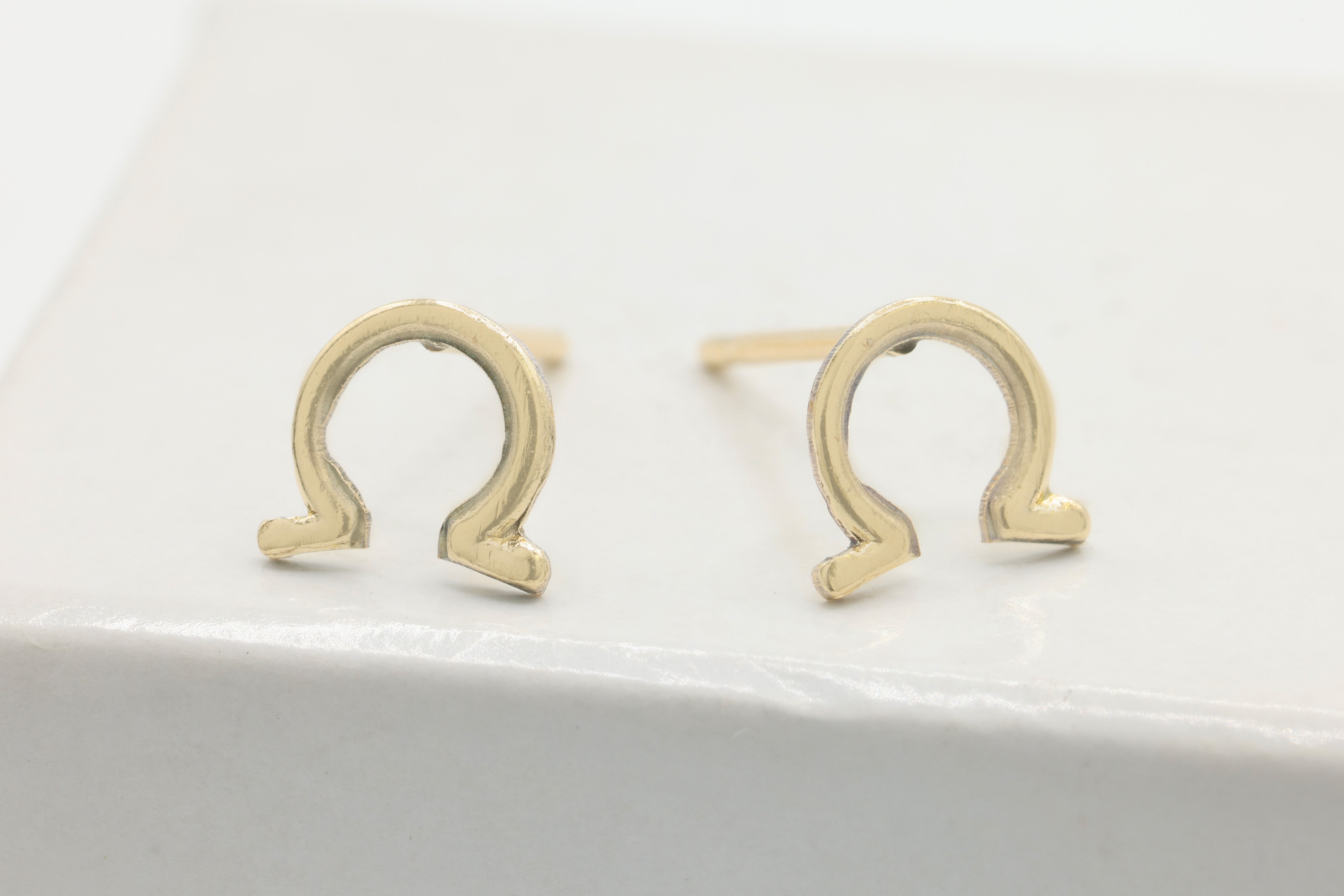 Omega Symbol Stud Earring, 14/20 Gold-Filled, 6mm x 6mm, Wholesale, Greek Letter Dainty Minimalist Jewelry Earrings
