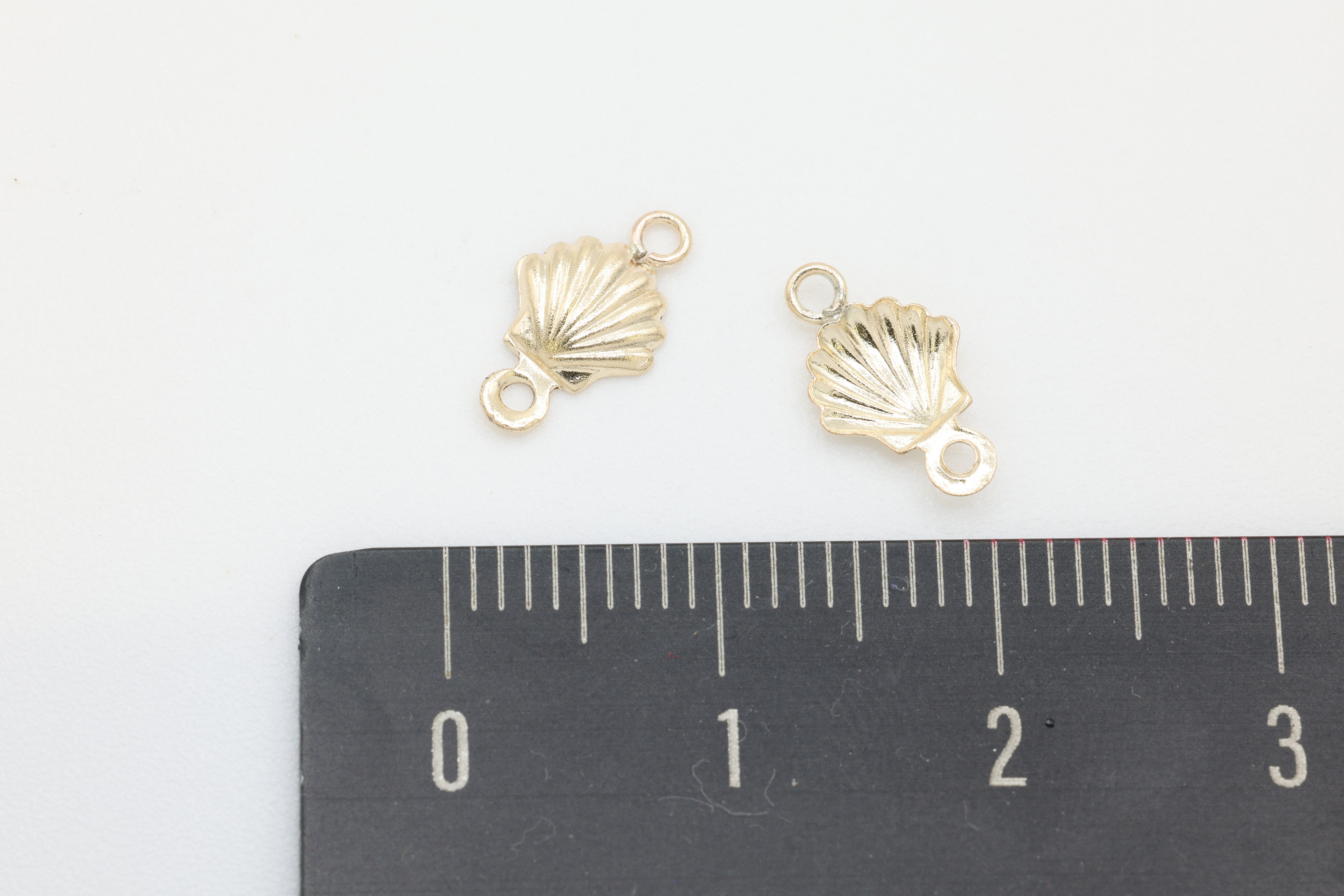 Seashell Connector Charm, Wholesale, 14/20 Gold-Filled, 10mm x 6mm, Scallop Shell Ocean Link, Jewelry Making Charm