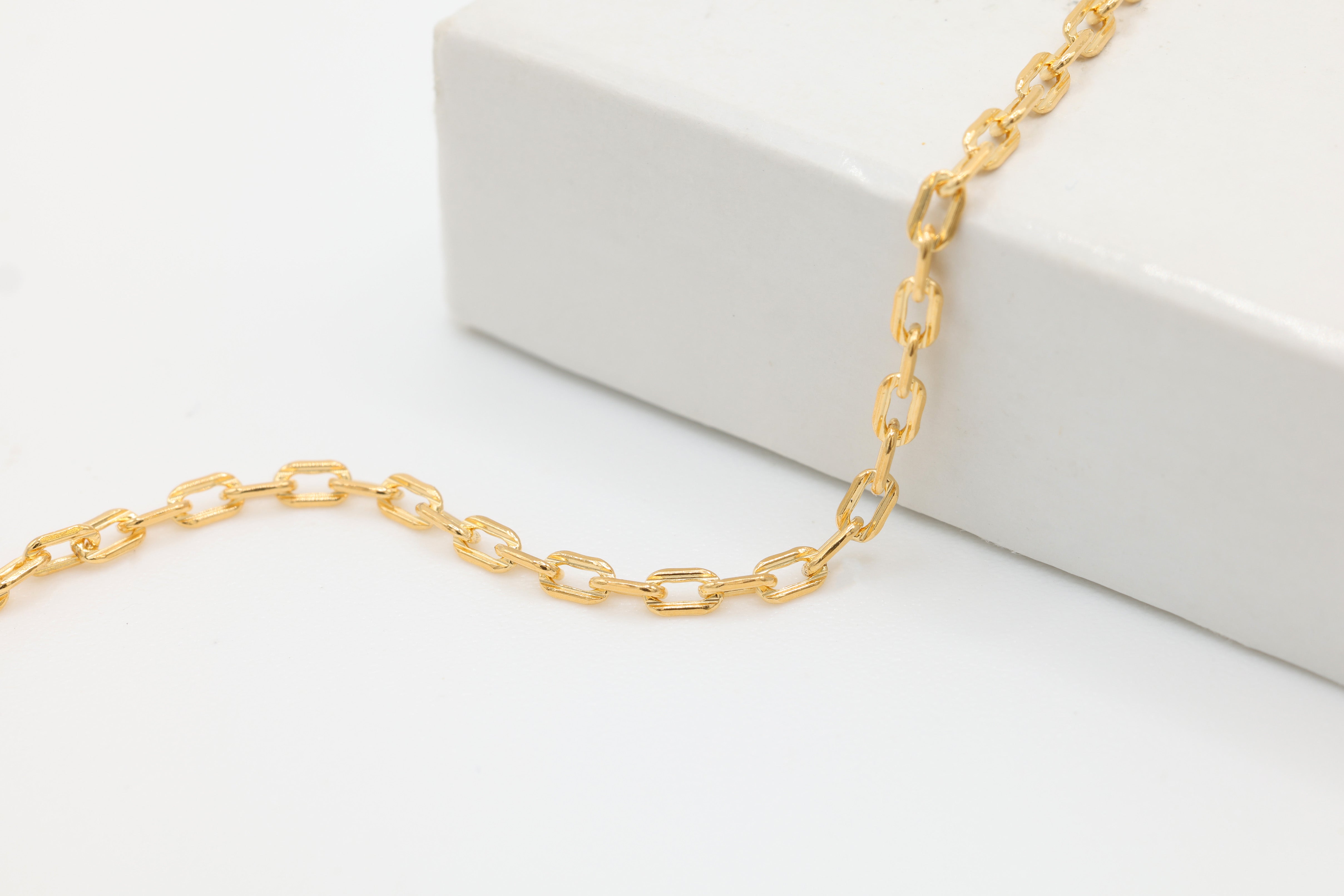 1.8mm Flat Oval Textured Cable Chain, 14/20 Gold-Filled, Wholesale, Pay Per Foot, Jewelry Making Chain