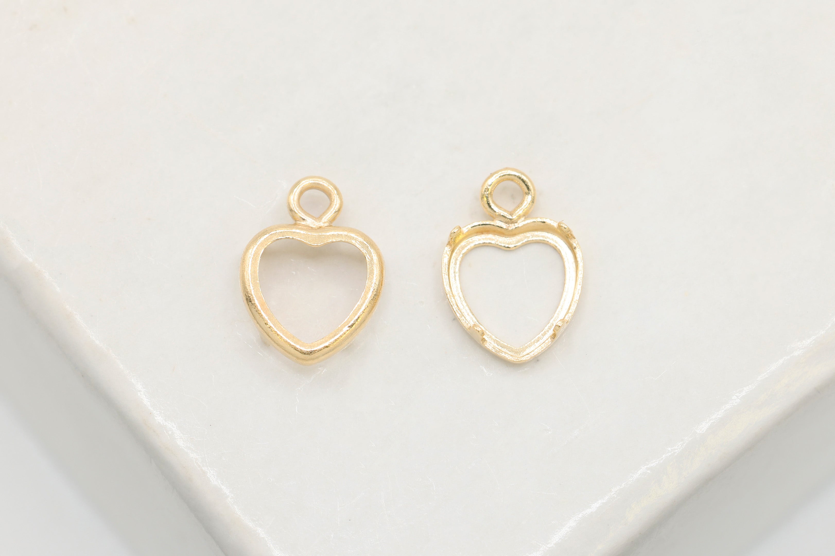 Heart Bezel Self Set Bracket Charm, 14/20 Gold-Filled, 4mm x 4mm, Wholesale, Jewelry Making Charm