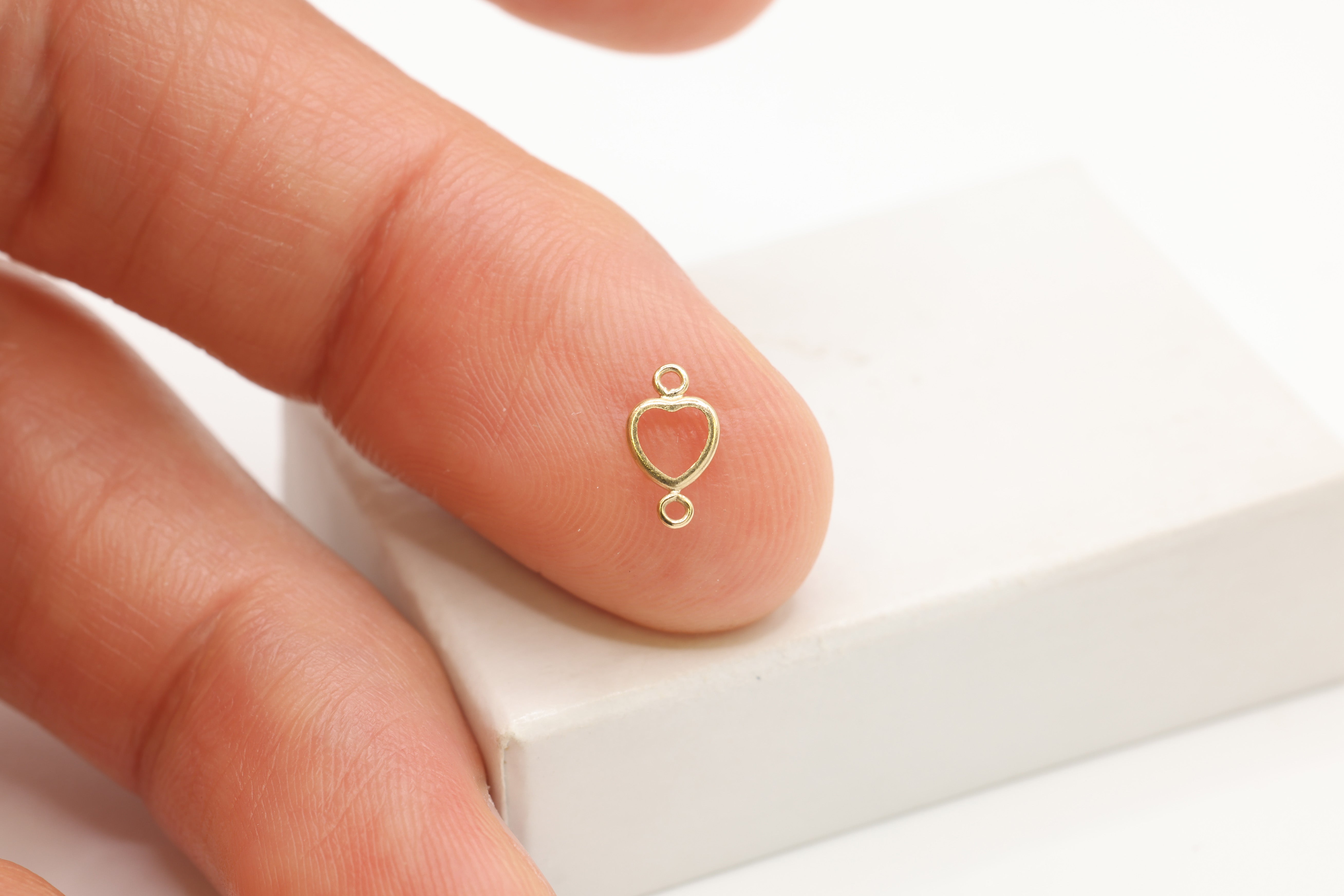 Heart Connector Bezel Self Set Bracket Charm, 14/20 Gold-Filled, 4mm x 4mm, Wholesale, Jewelry Making Charm