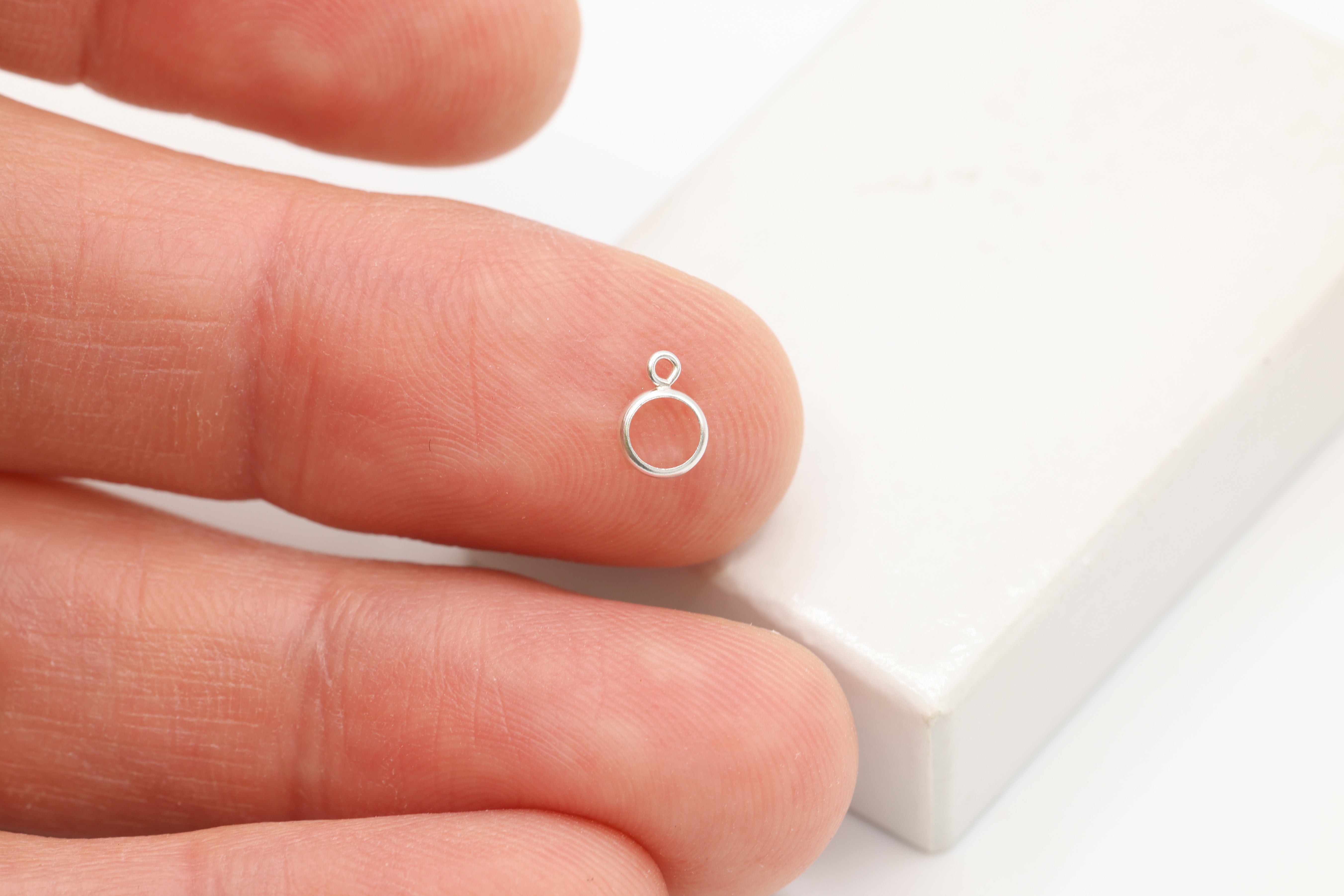 Round Bezel Self Set Bracket Charm, 925 Sterling Silver, 4mm, Wholesale, Jewelry Making Charm