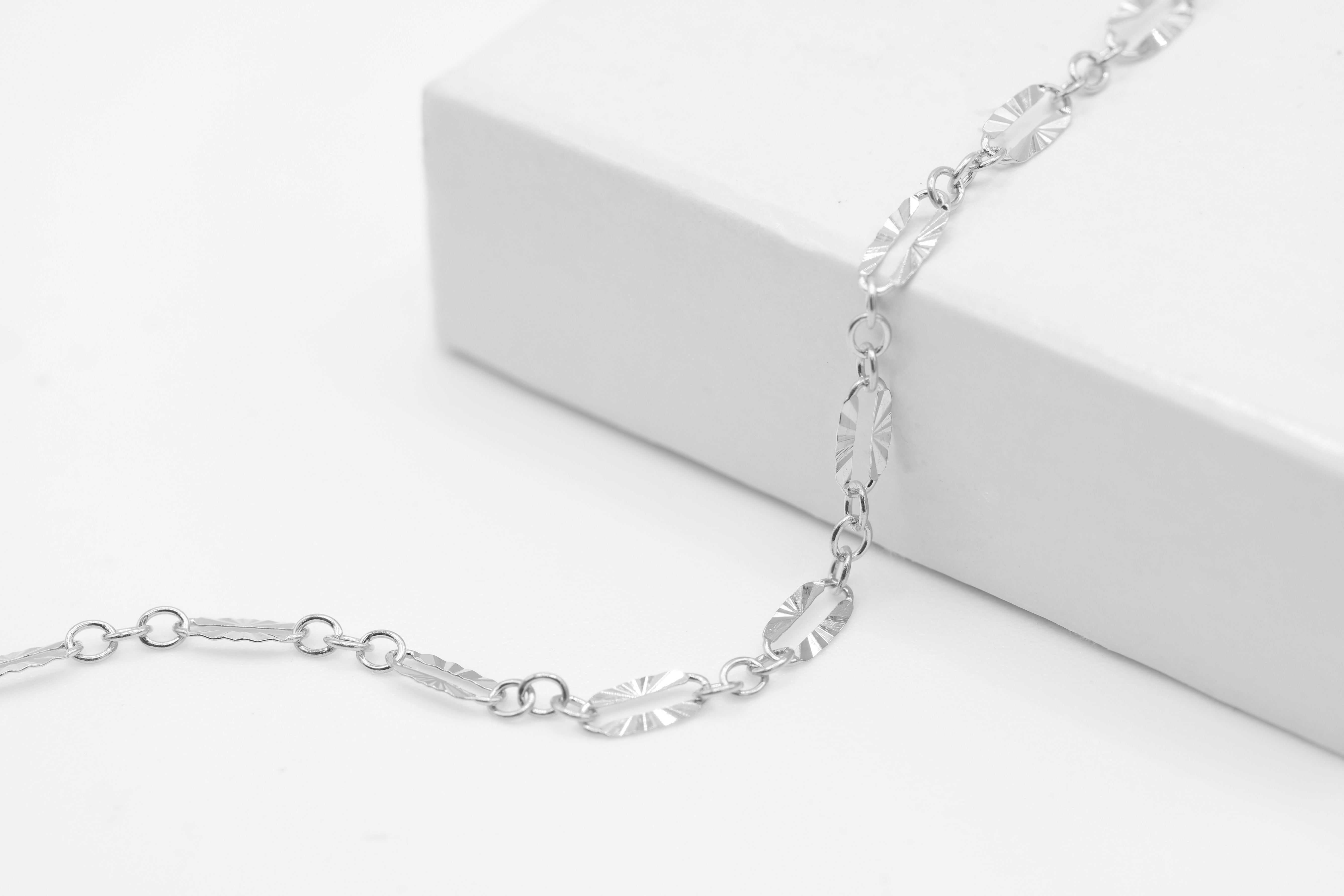 2.5mm x 5.5mm Starburst Cable Chain, 925 Sterling Silver, Wholesale, Pay Per Foot, Jewelry Making Chain