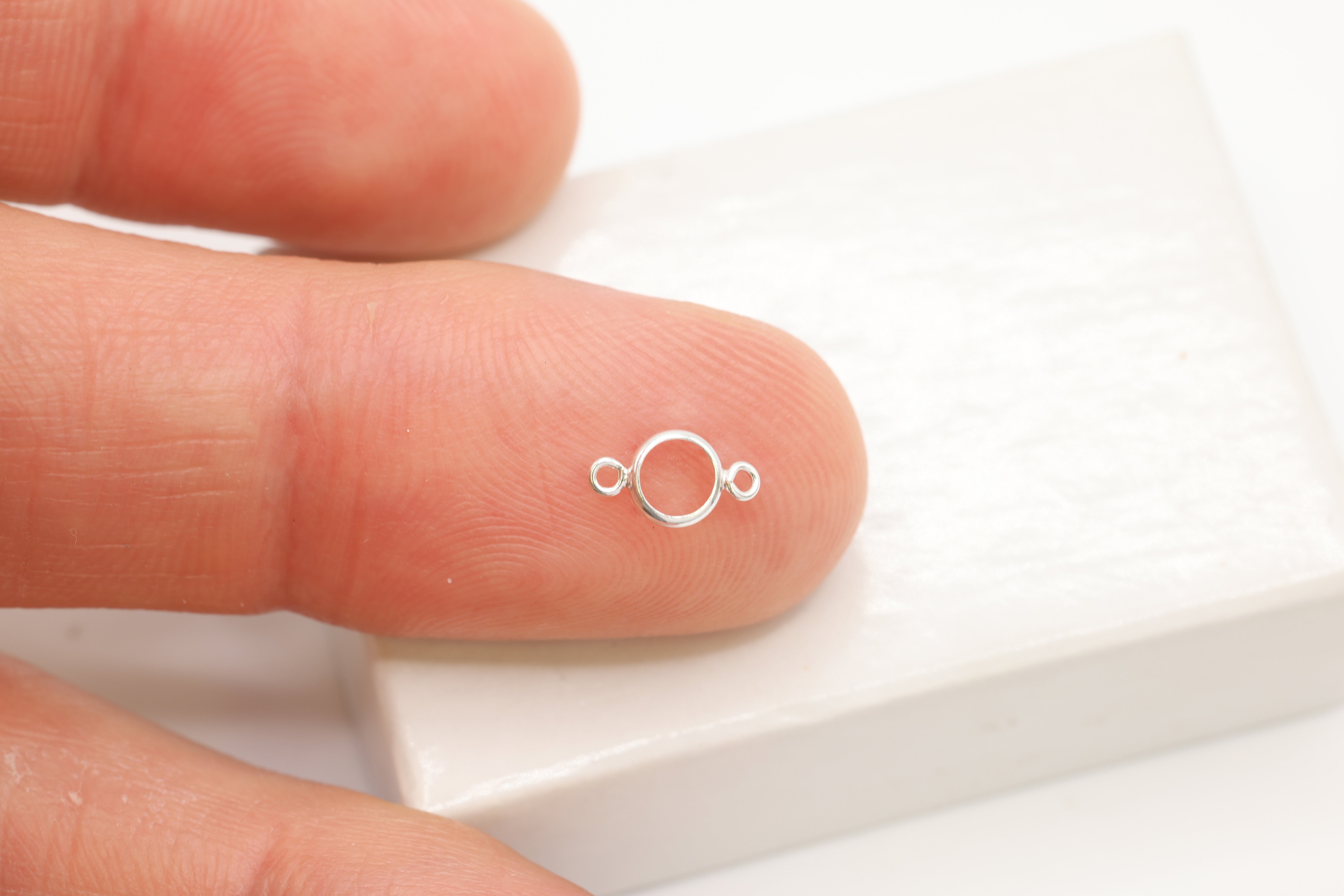 Round Connector Bezel Self Set Bracket Charm, 925 Sterling Silver, 4mm, Wholesale, Jewelry Making Charm