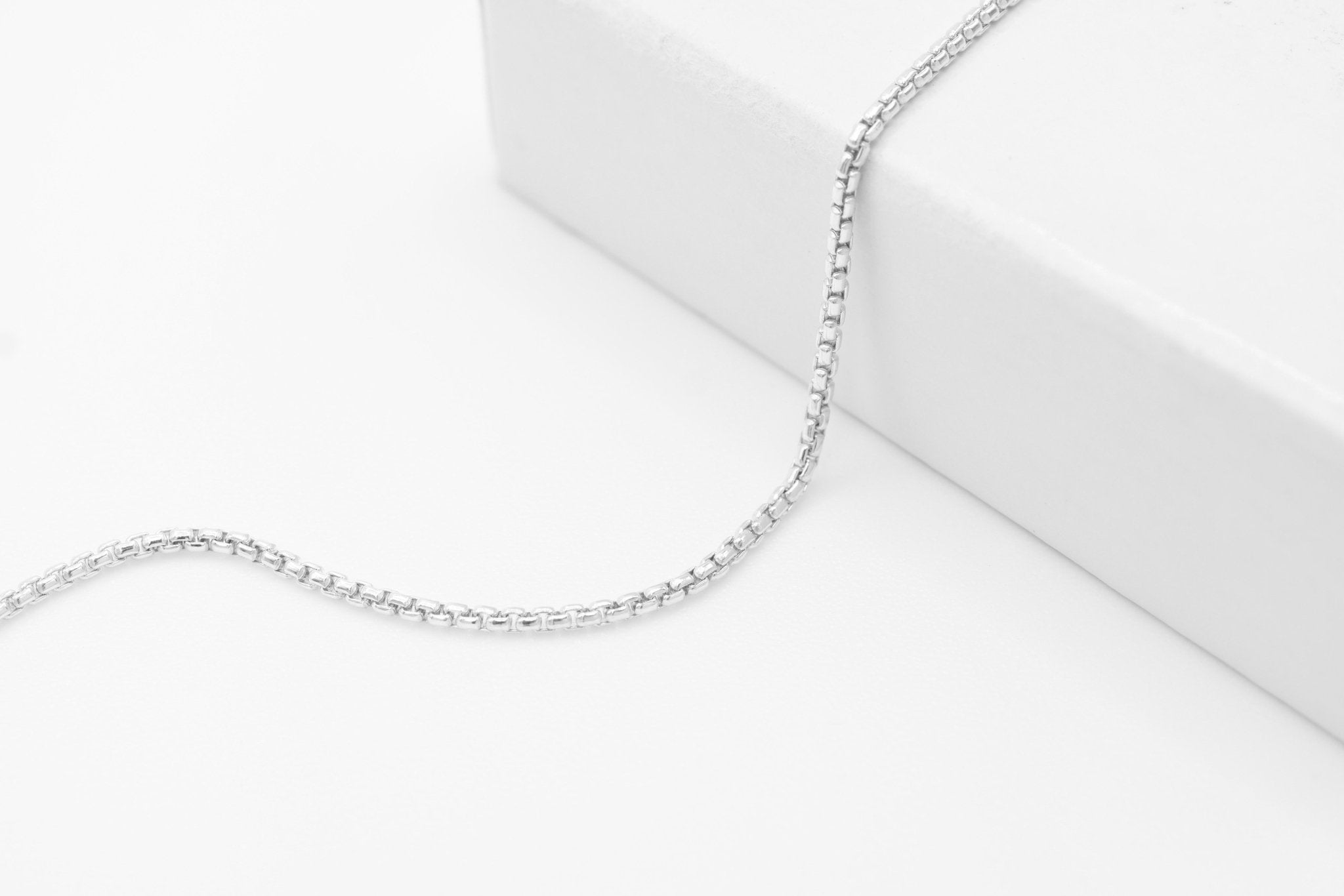 1mm Venetian Box Chain, 925 Sterling Silver, Wholesale, Pay Per Foot, Jewelry Making Chain - HarperCrown