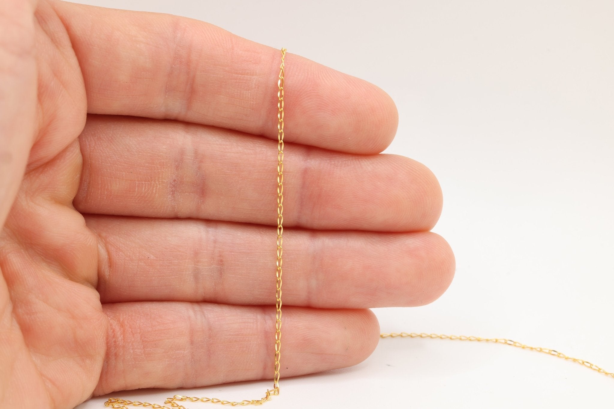 1mm x 2mm Flat Curb Chain, 14/20 Gold - Filled, Wholesale, Pay Per Foot, Jewelry Making Chain - HarperCrown