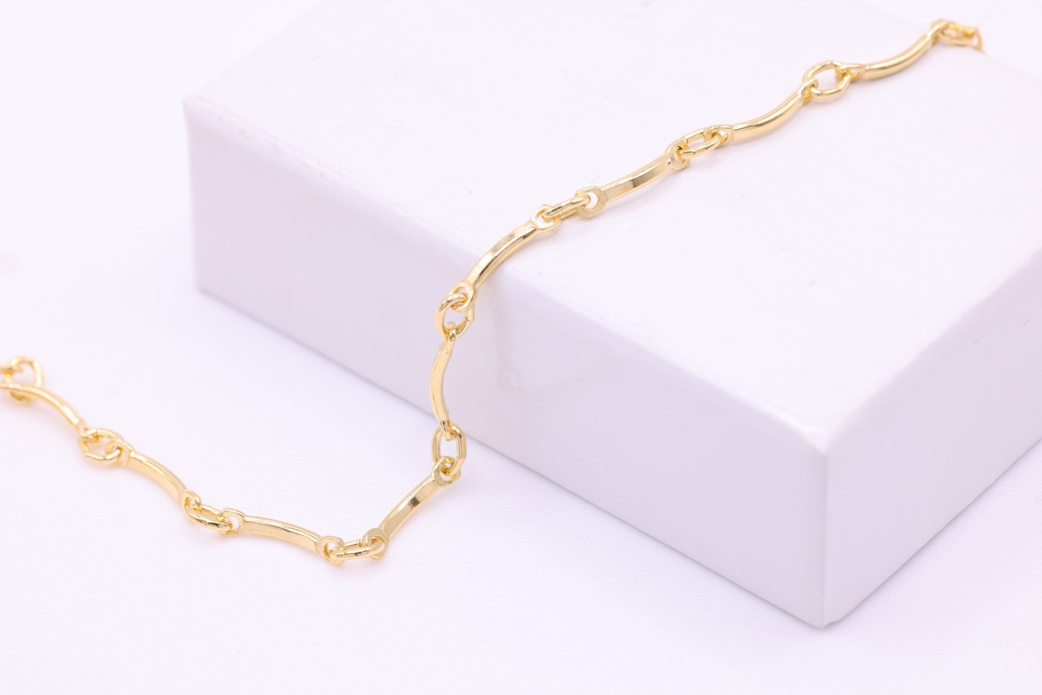 1mm x 8mm Curved Bar Chain, 14/20 Gold - Filled, Wholesale, Pay Per Foot, Jewelry Making Chain - HarperCrown