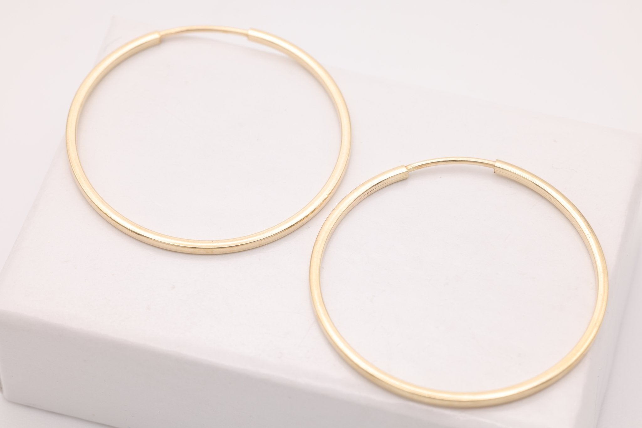 23mm Endless Hoop Earrings, 14K Gold - Filled, Minimalist Delicate Earrings, Wholesale Jewelry Earrings - HarperCrown