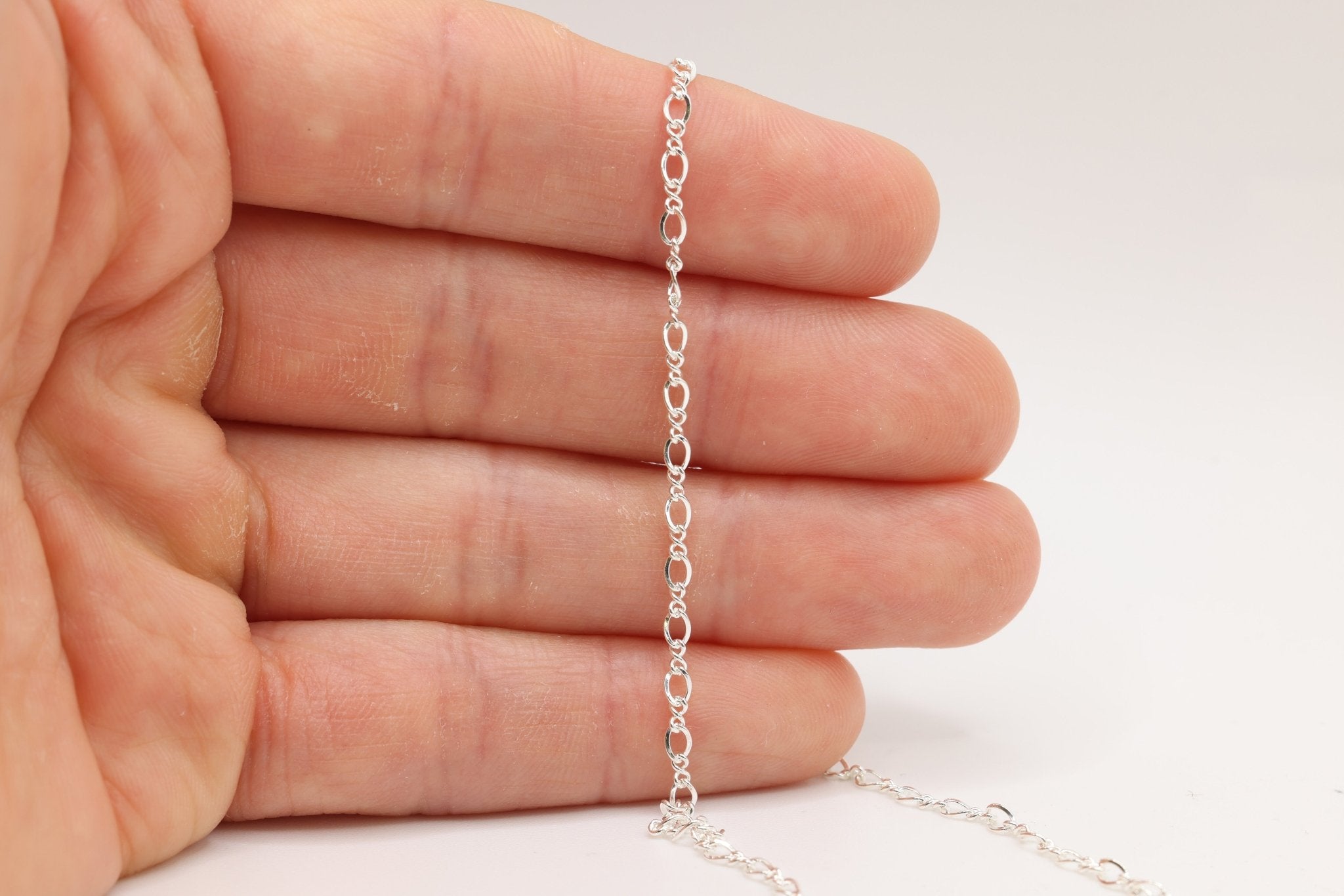 2.4mm Figure Eight Chain, 925 Sterling Silver, Wholesale, Pay Per Foot, Jewelry Making Chain - HarperCrown