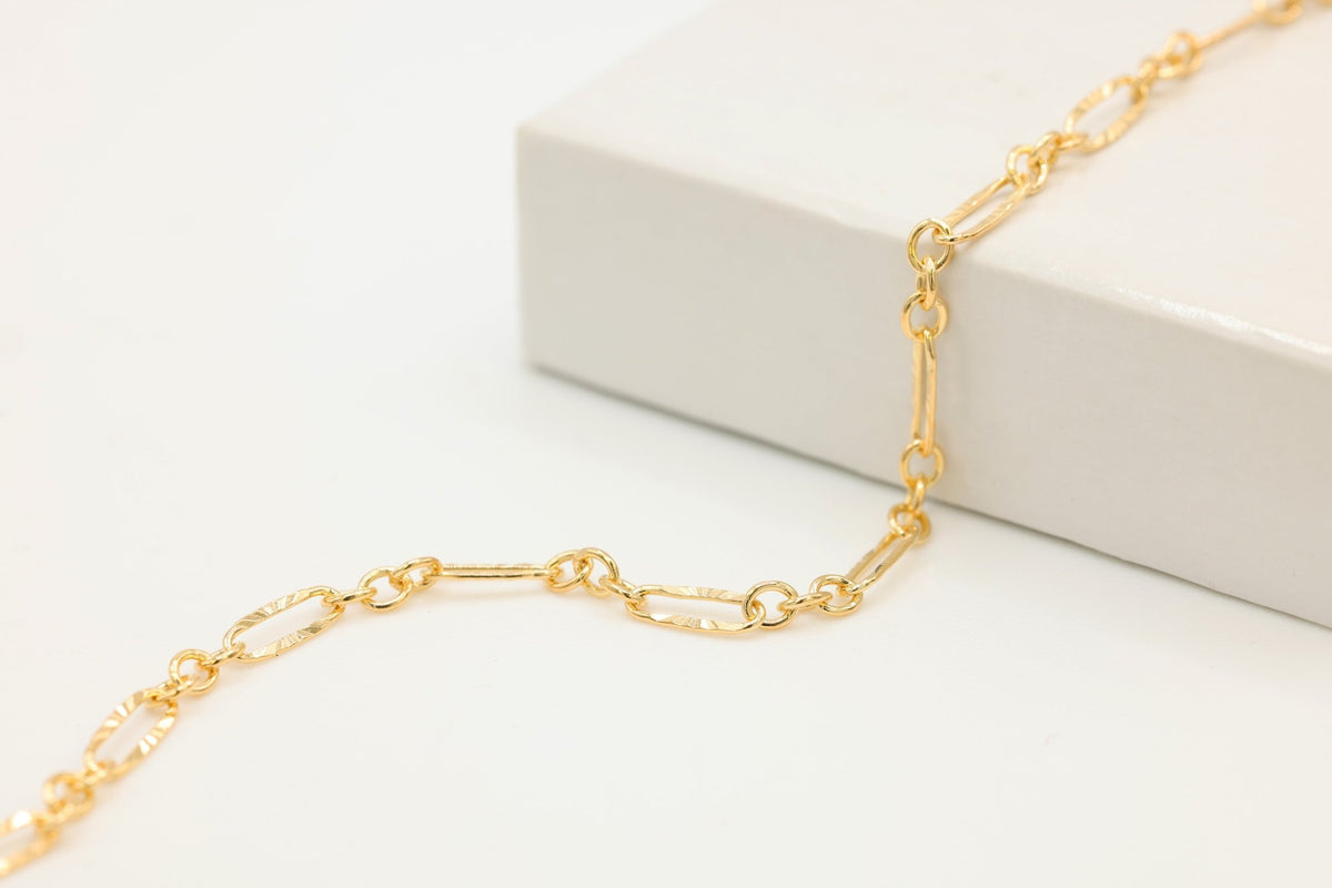 2.4mm x 6.6mm Starburst Cable Chain, 14/20 Gold-Filled, Wholesale, Pay Per Foot, Jewelry Making Chain - HarperCrown