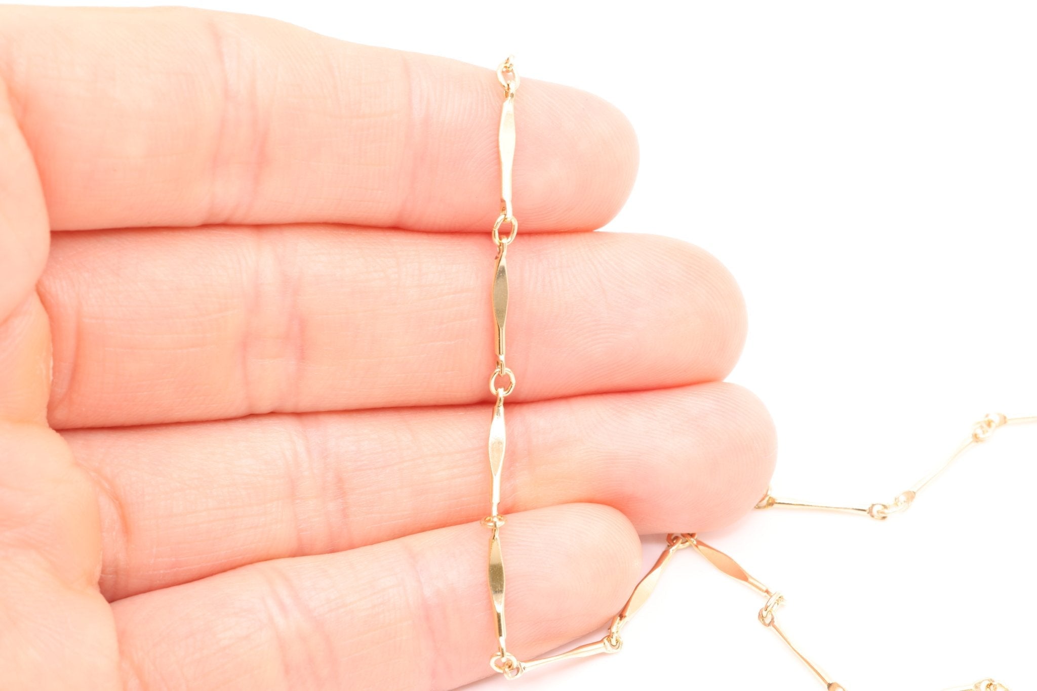 2.5mm x 13mm Marquise Bar Chain, 14K Gold-Filled, Pay Per Foot, Jewelry Making Chain - HarperCrown
