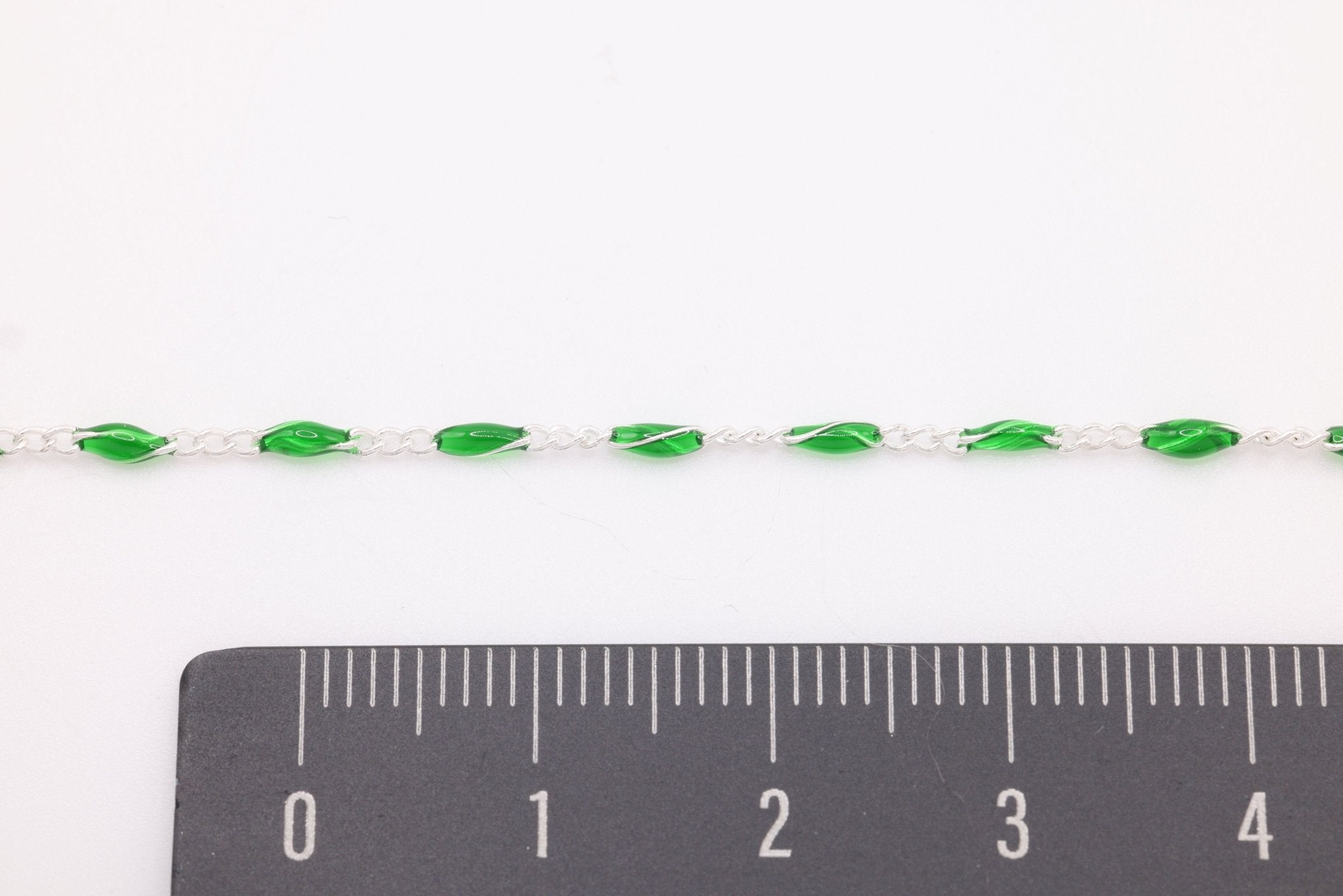 2.5mm x 3.5mm Figaro Green Enamel Chain, 925 Sterling Silver, Enamel Color Unfinished Chain Permanent Jewelry - HarperCrown