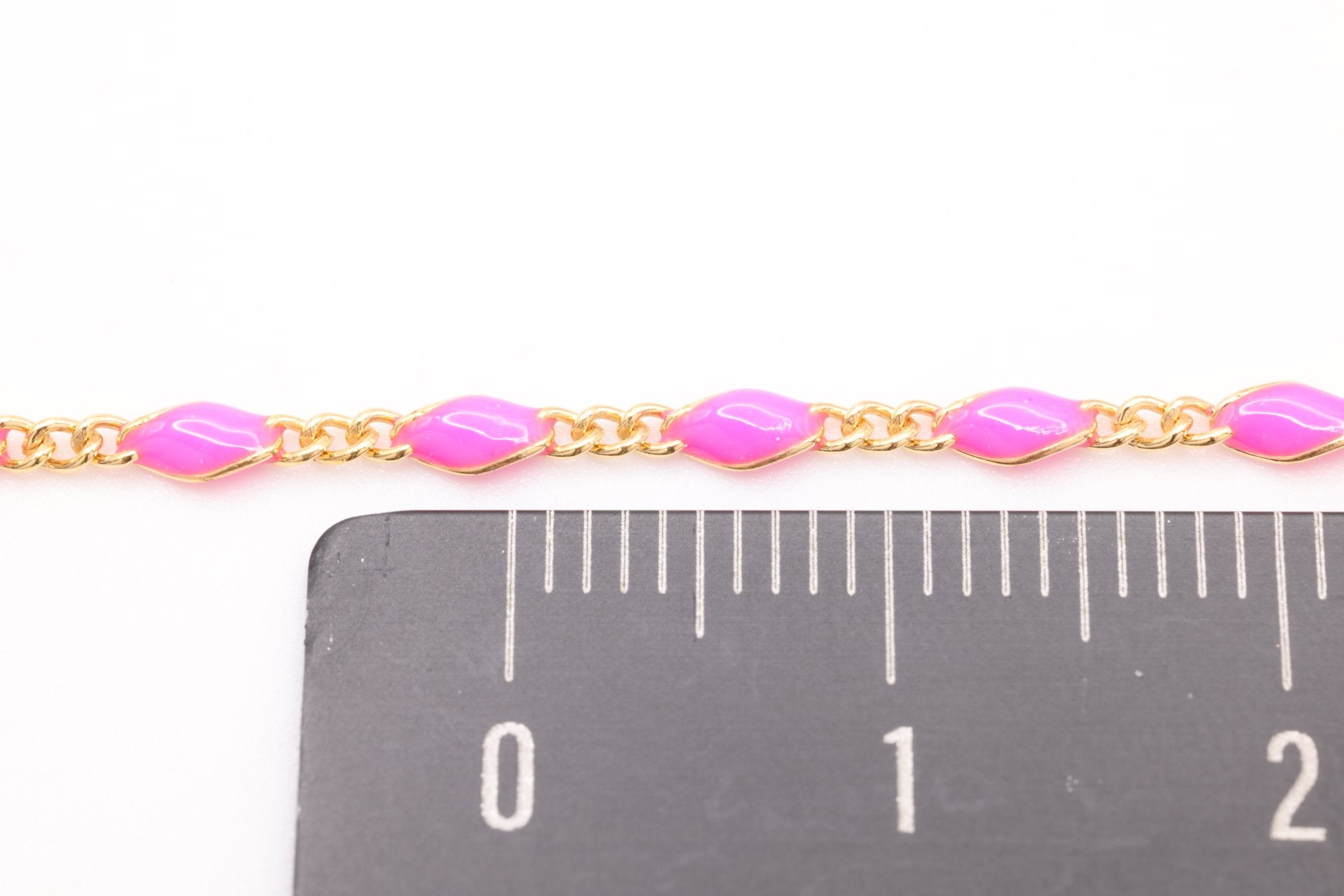 2.5mm x 3.5mmmm Figaro Pink Enamel Chain, Gold - Filled, Enamel Color Unfinished Chain Permanent Jewelry - HarperCrown