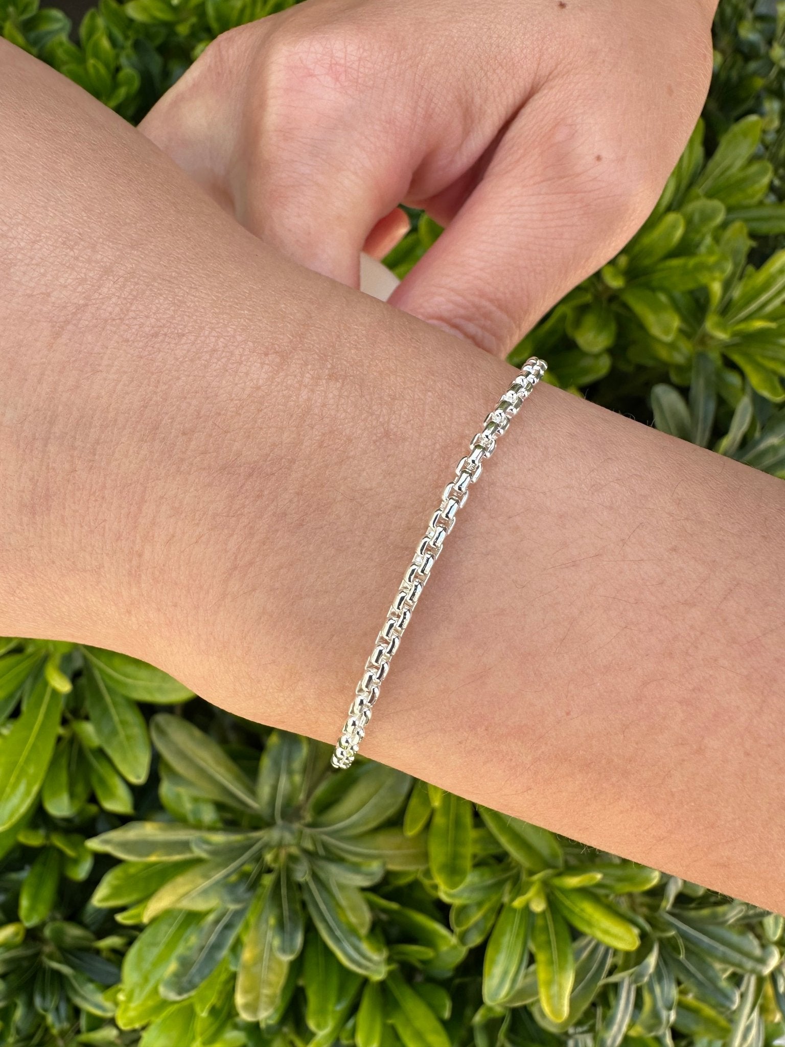 2.6mm Round Venetian Box Chain, 925 Sterling Silver, Wholesale, Pay Per Foot, Jewelry Making Chain - HarperCrown