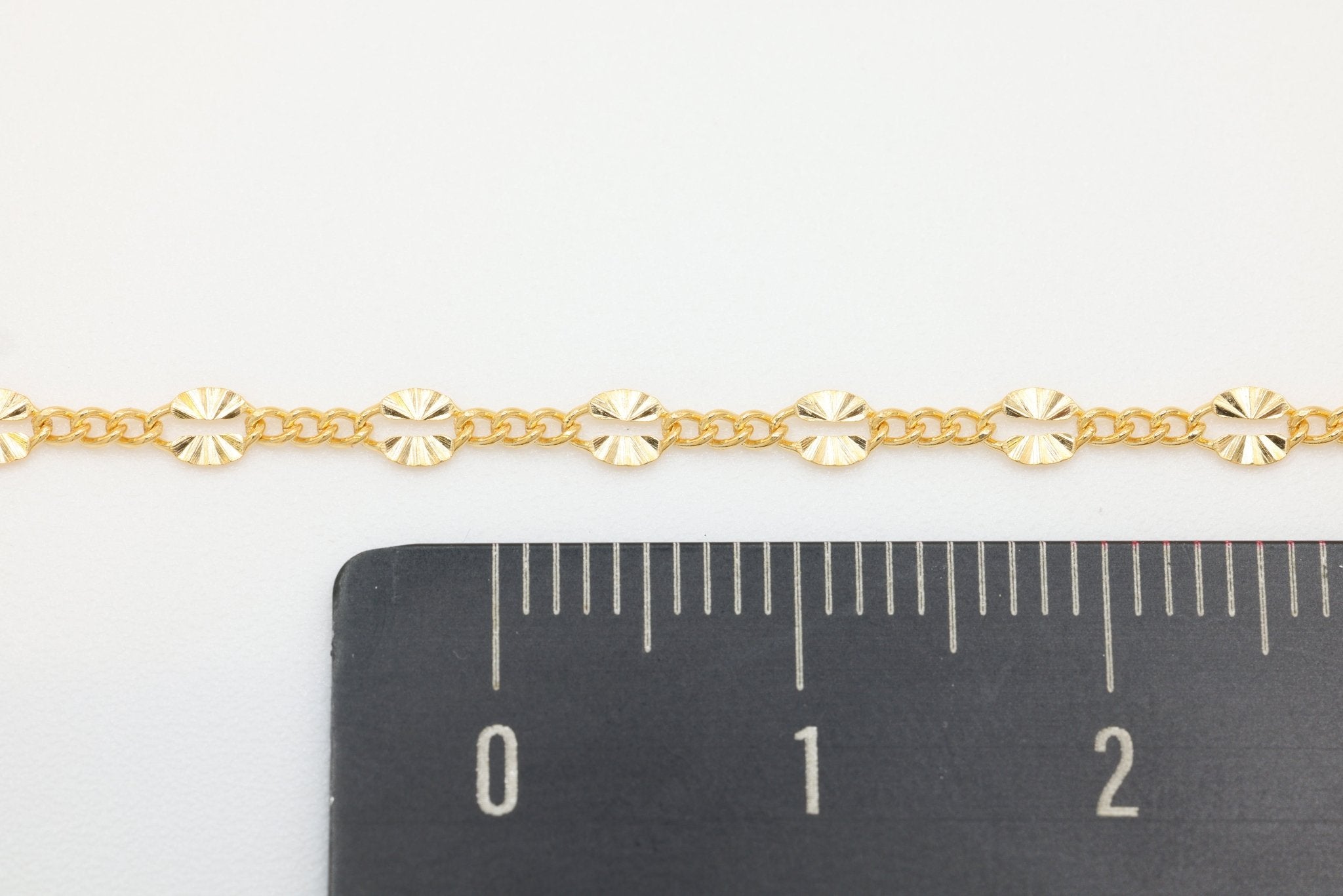 2.8mm x 4.5mm Starburst Curb Chain, 14/20 Gold - Filled, Wholesale, Pay Per Foot, Jewelry Making Chain - HarperCrown