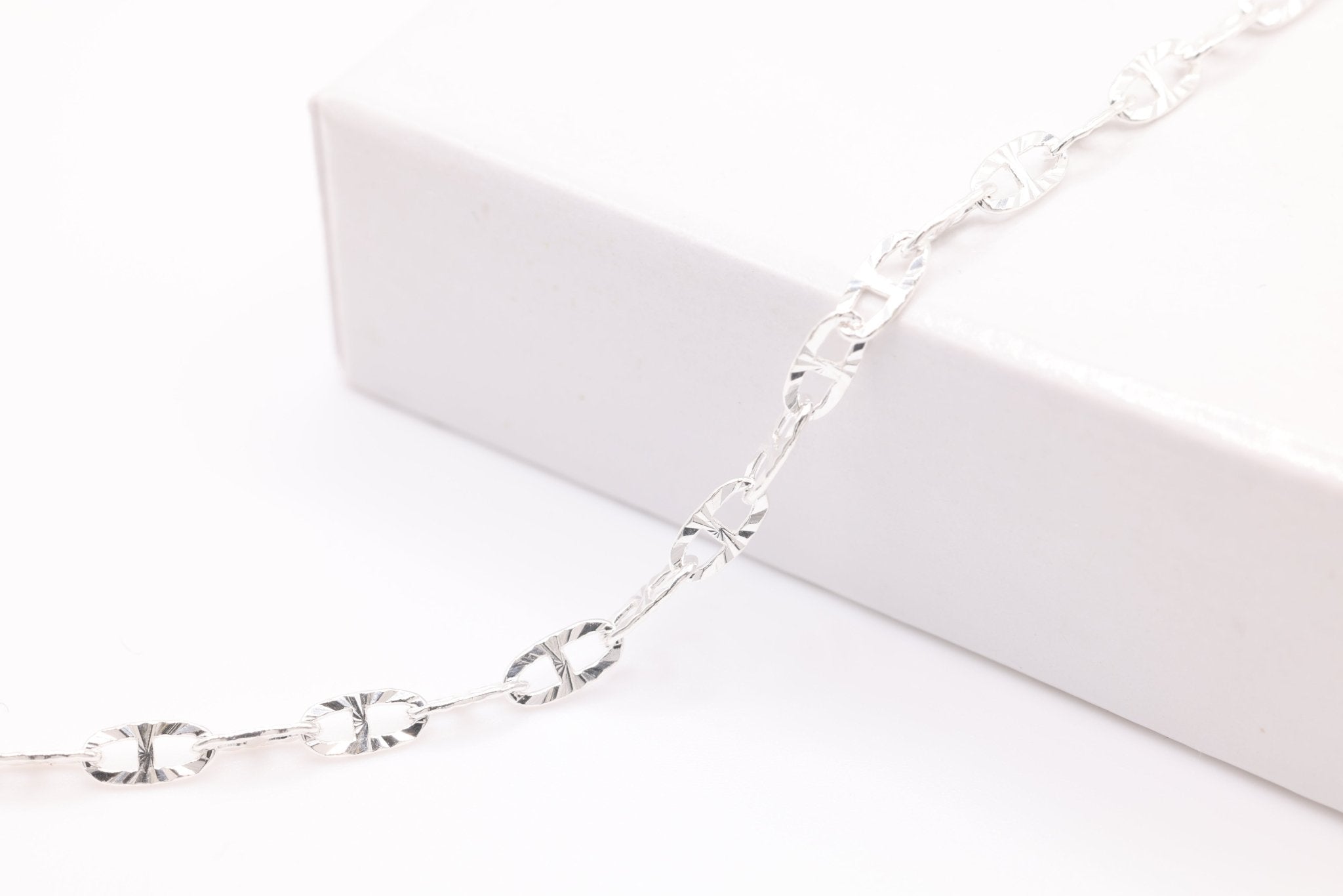 2mm x 4mm Mariner Anchor Starburst Chain, 925 Sterling Silver - HarperCrown