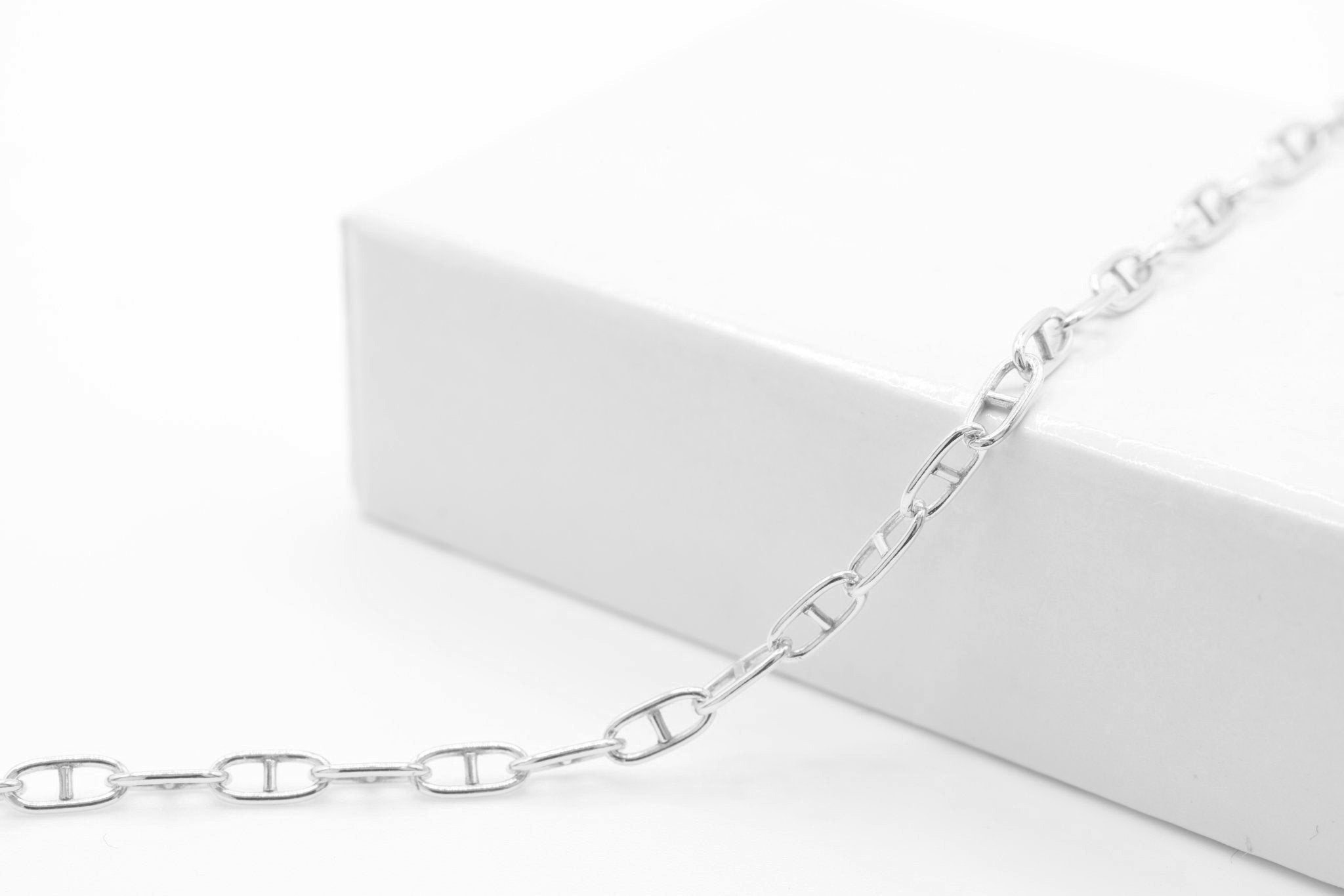 2mm x 4mm Mariner Chain, 925 Sterling Silver, Bulk DIY Spool Pay Per Foot Jewelry Making Chain - HarperCrown
