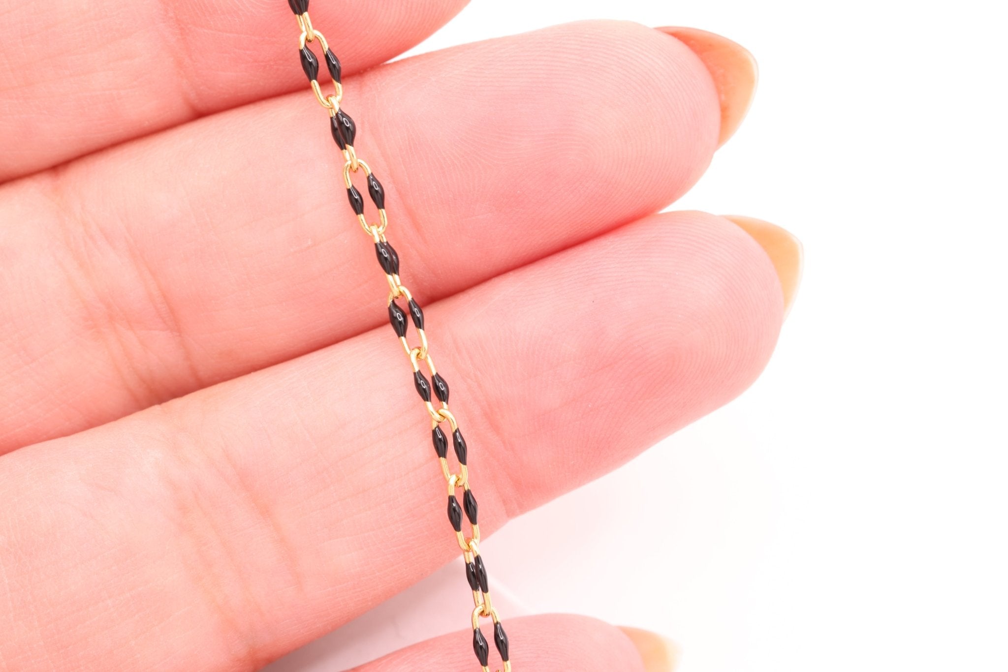 2mm x 5.5mm Paperclip Black Double Enamel Chain, 14/20 Gold - Filled, Enamel Color Unfinished Chain Permanent Jewelry - HarperCrown