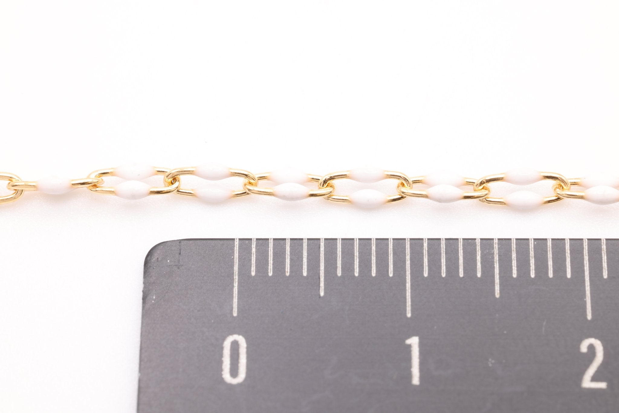 2mm x 5.5mmmm Paperclip White Enamel Chain, Gold - Filled, Enamel Color Unfinished Chain Permanent Jewelry - HarperCrown