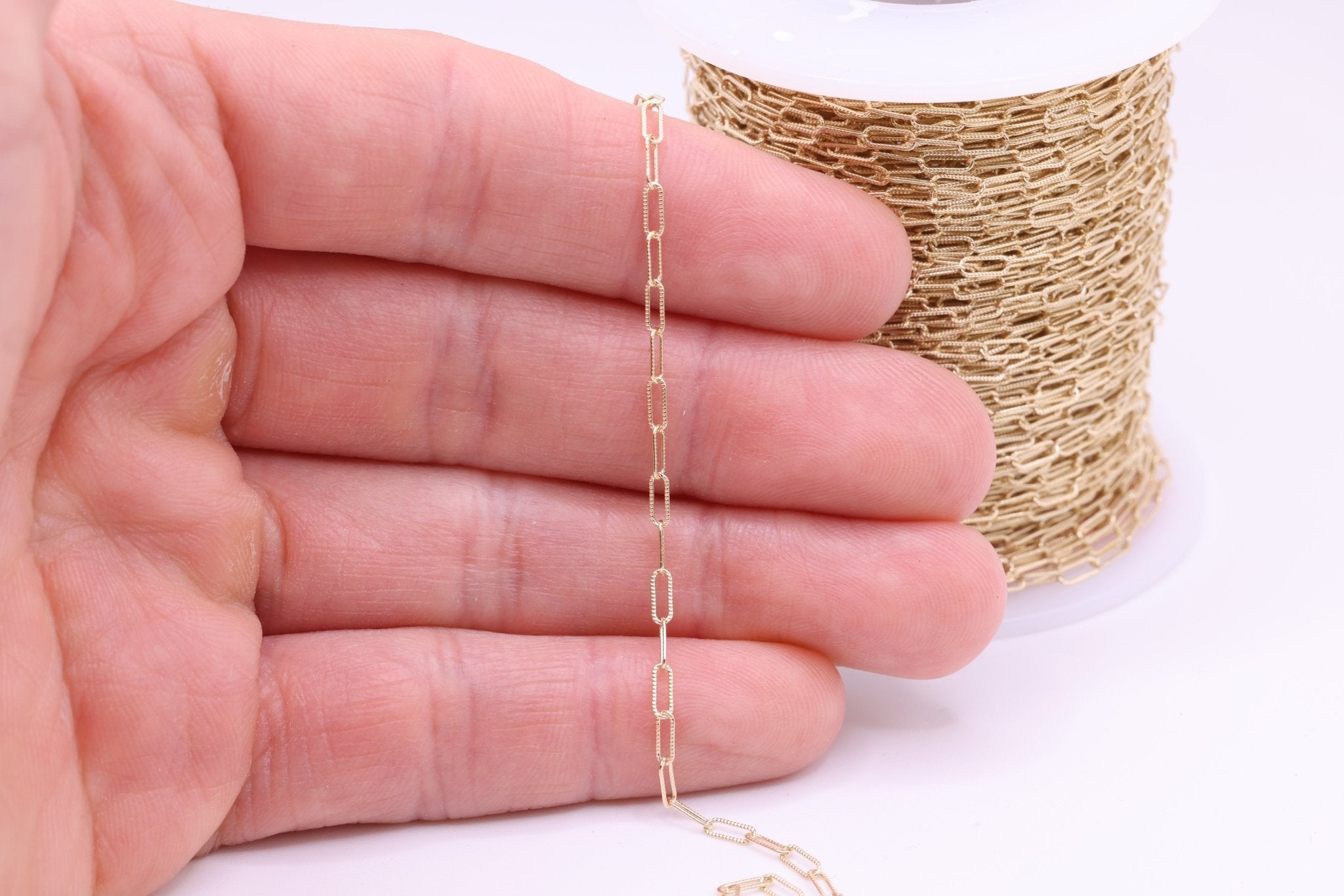 2mm x 5mm Knurled Paperclip Chain, 14/20 Gold - Filled, Wholesale, Pay Per Foot, Jewelry Making Chain - HarperCrown