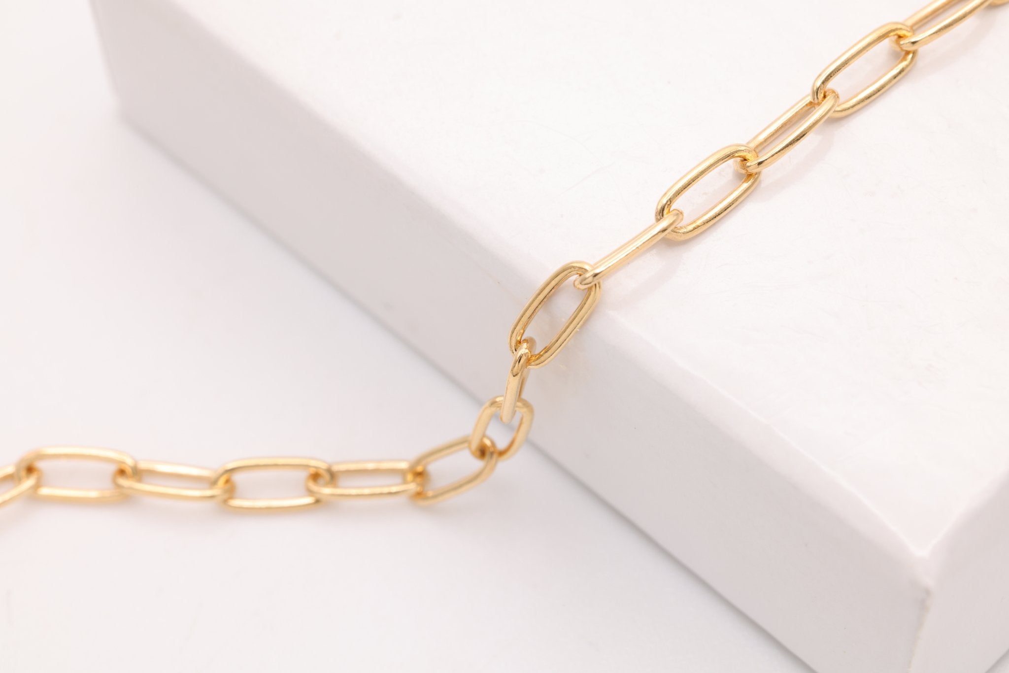 2mm x 5mm Paperclip Chain, Gold - Filled, Bulk DIY Spool Pay Per Foot Jewelry Making Chain - HarperCrown