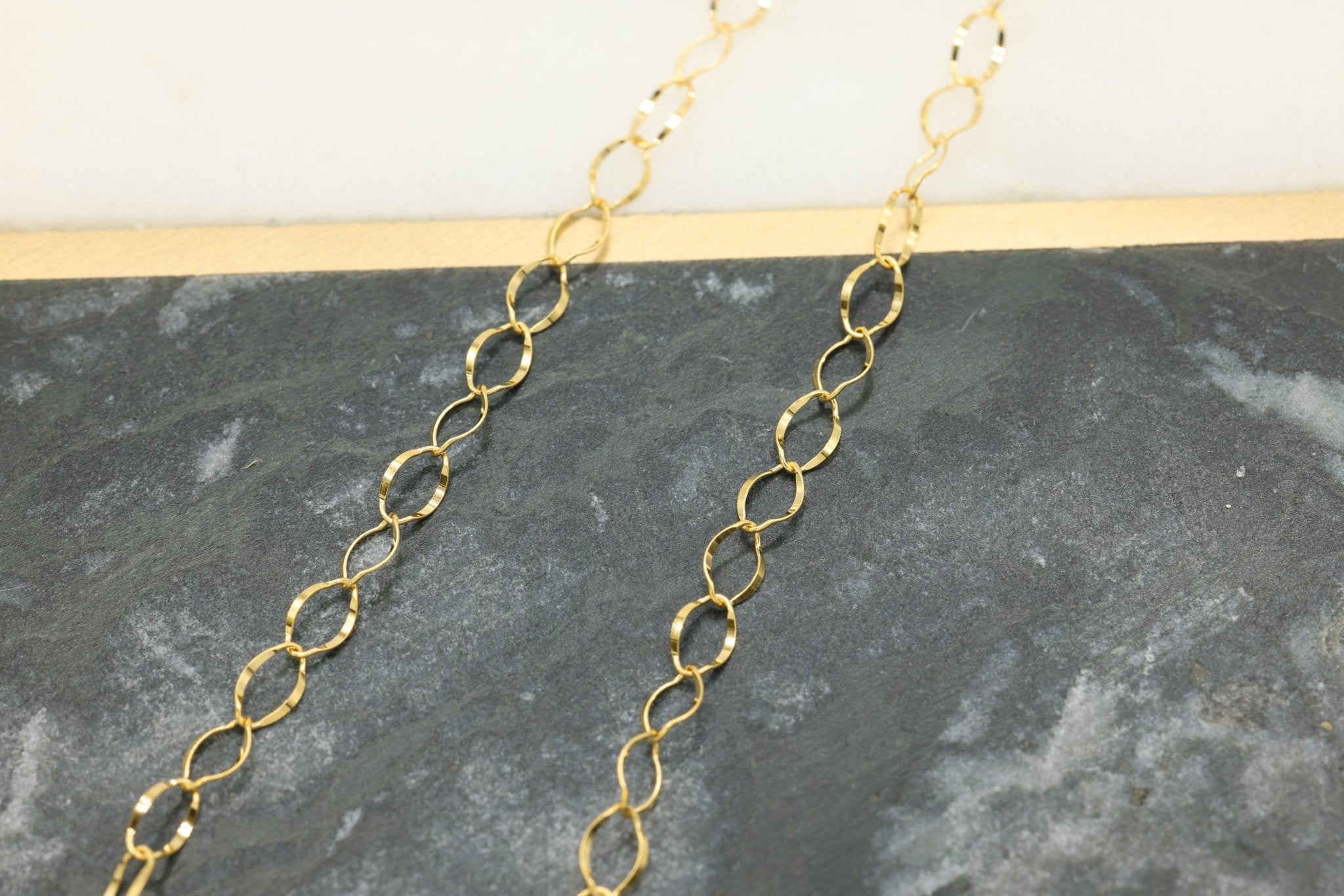 3.5mm Oval Frill Cable Chain, 14/20 Gold-Filled, Wholesale, Pay Per Foot, Jewelry Making Chain - HarperCrown