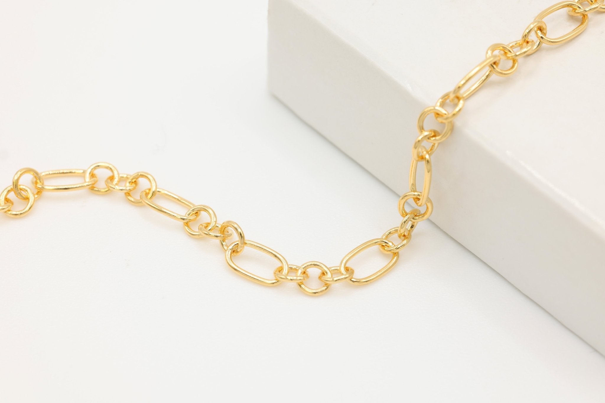 3.5mm x 6mm 3 Long & 1 Short Chain, 14/20 Gold - Filled, Wholesale, Pay Per Foot, Jewelry Making Chain - HarperCrown
