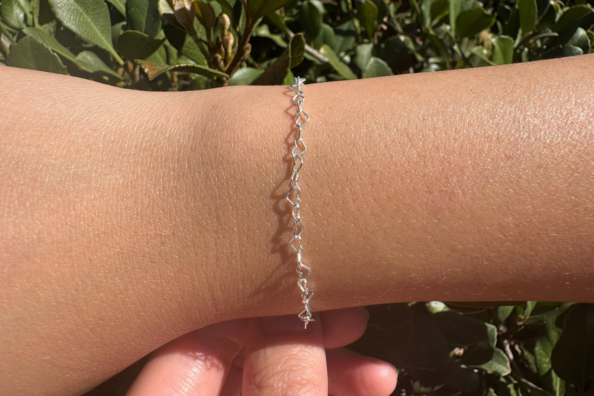 3mm x 3mm Heart Chain, Argentium, Wholesale, Pay Per Foot, Jewelry Making Chain - HarperCrown