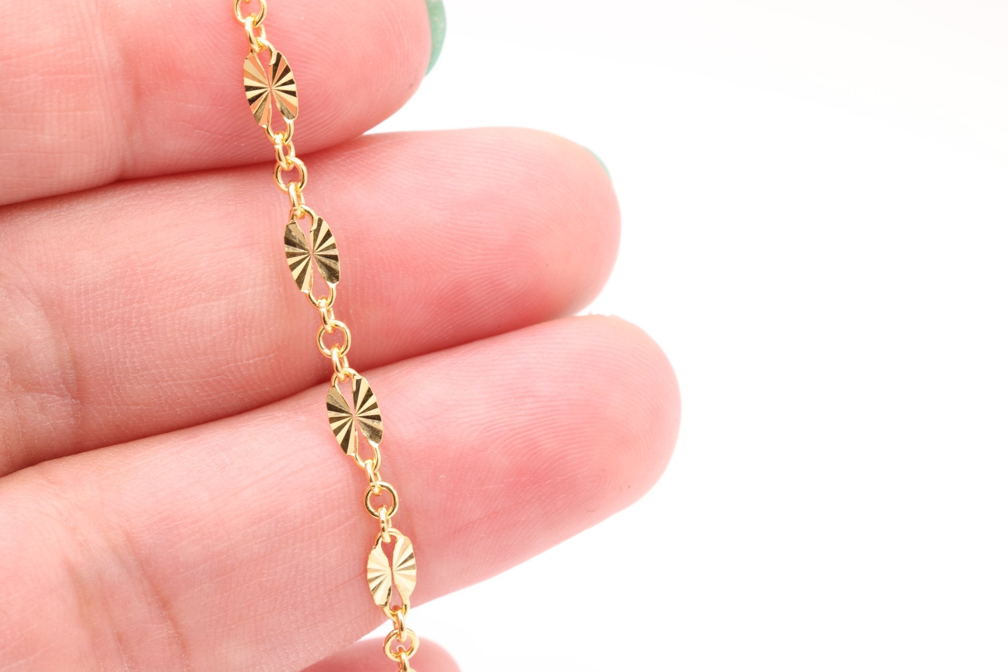 3mm x 6mm Starburst Chain, Gold - Filled, Bulk DIY Spool Pay Per Foot Jewelry Making Chain - HarperCrown