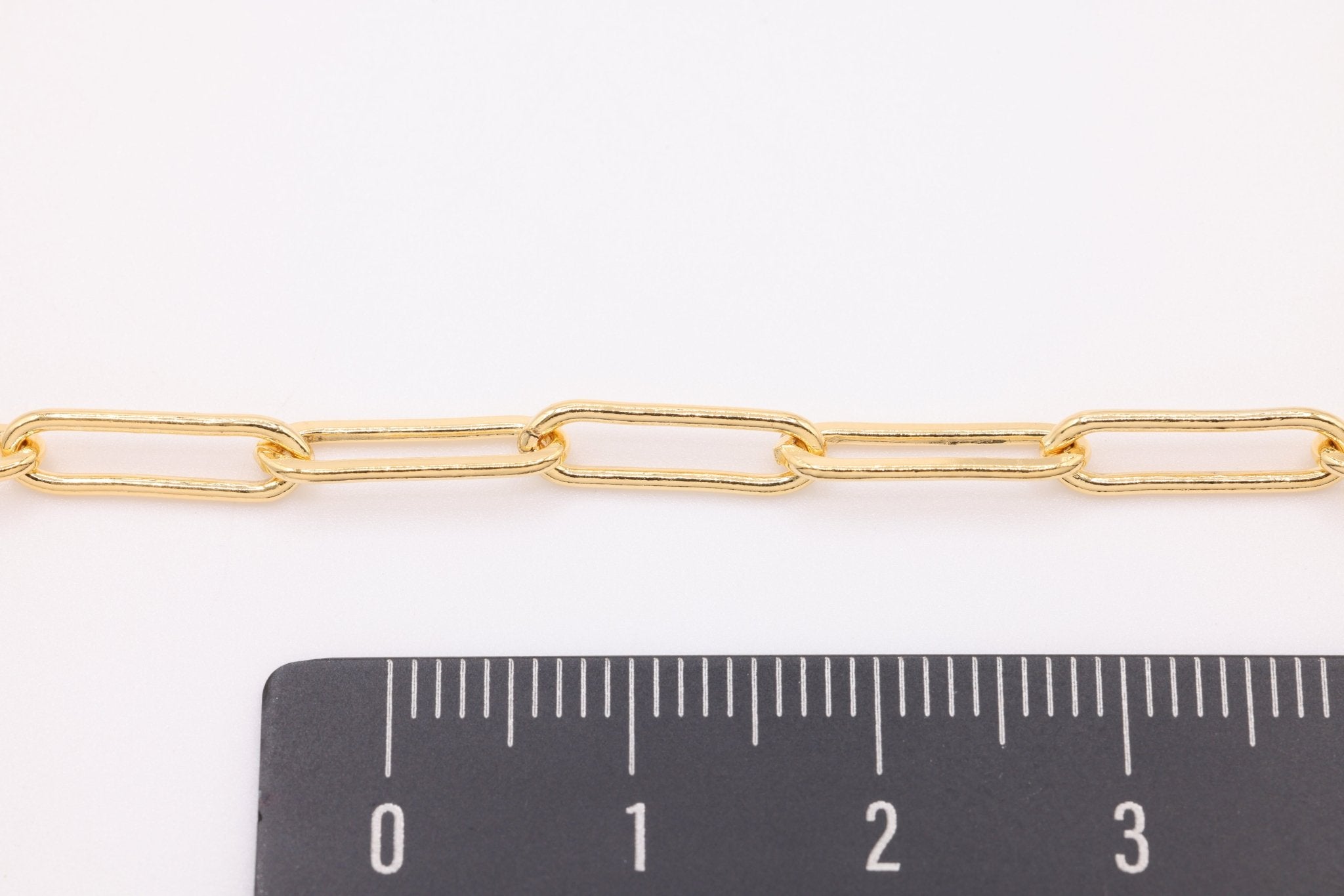 4mm x 13mm Flat Elongated Paperclip Chain, 14/20 Gold - Filled - HarperCrown