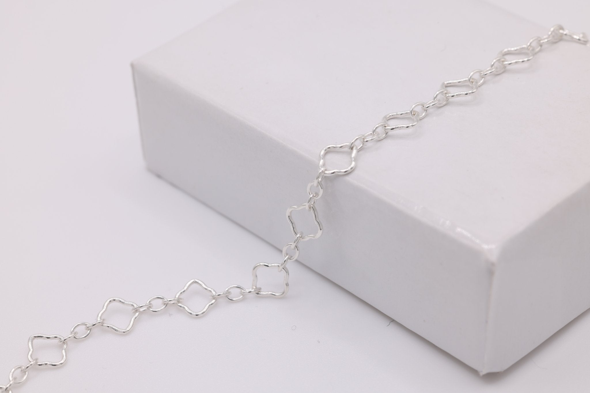 4mm x 4mm Clover Long & Short Krinkle Chain, Sterling Silver, Bulk DIY Spool Pay Per Foot Jewelry Making Chain - HarperCrown