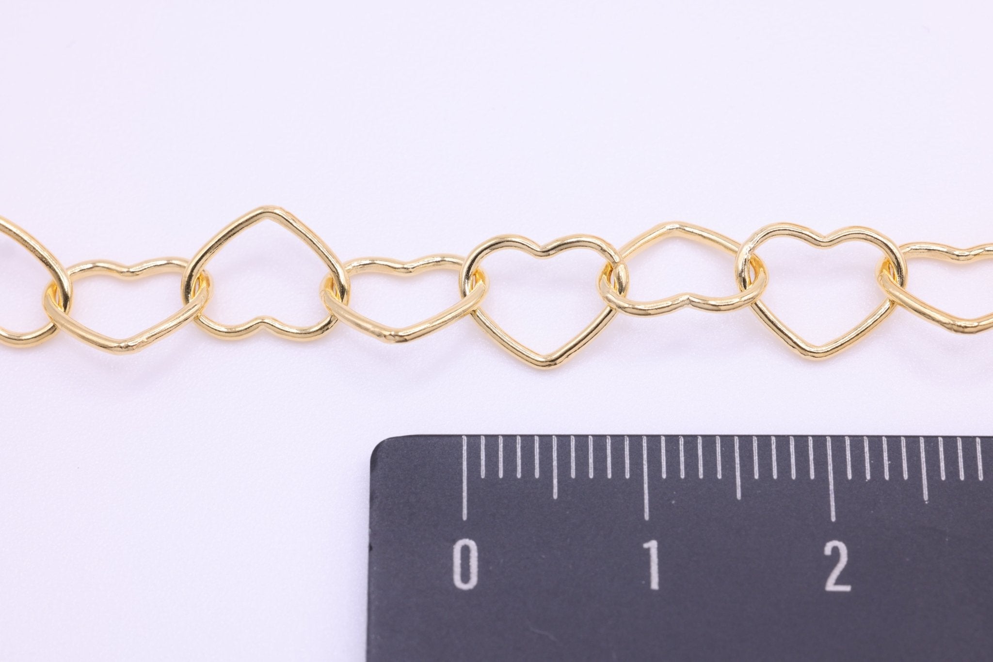 9mm x 8mm Heart Chain, 14/20 Gold - Filled, Wholesale, Pay Per Inch, Jewelry Making Chain - HarperCrown