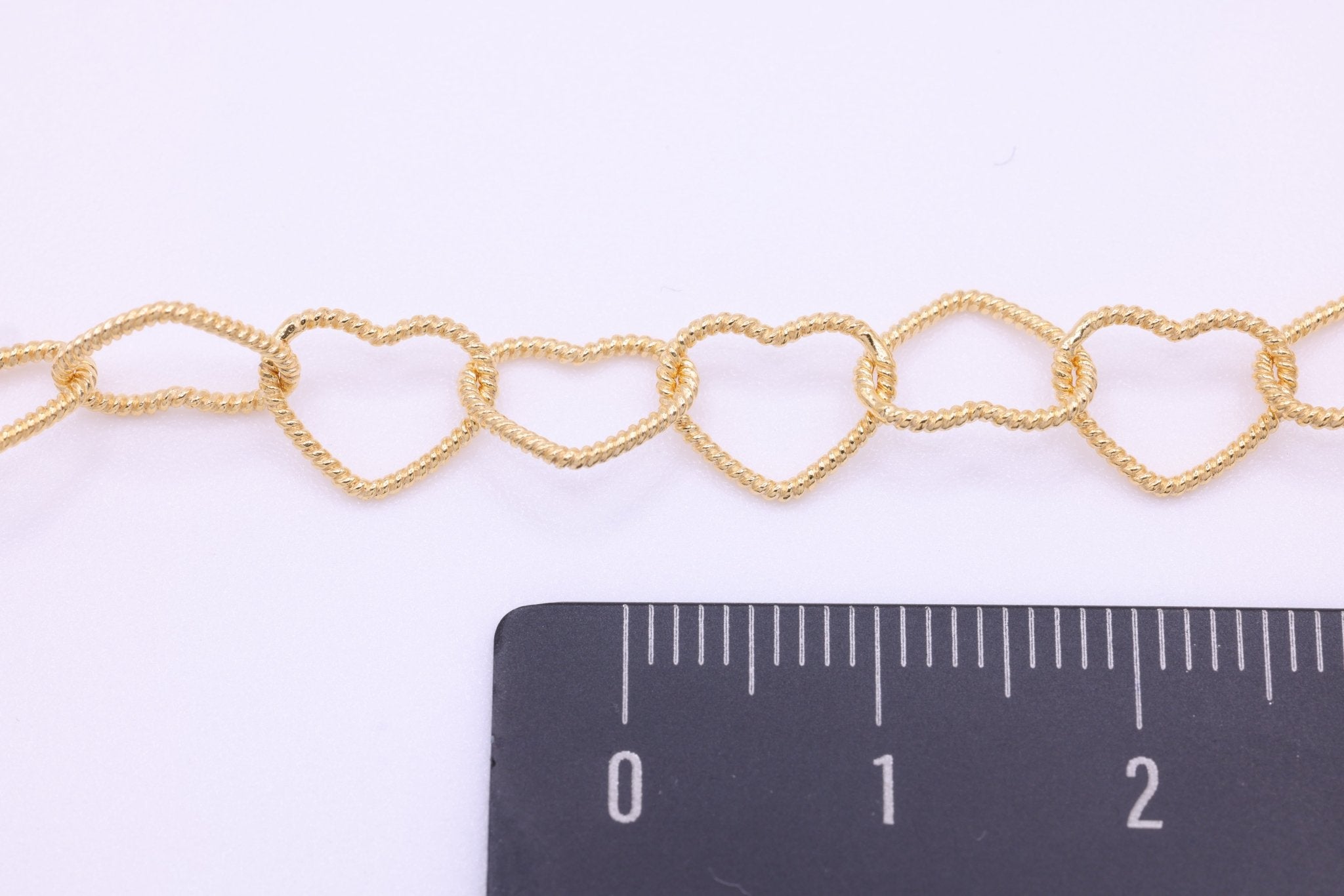 9mm x 8mm Knurled Heart Chain, 14/20 Gold - Filled, Wholesale, Pay Per Inch, Jewelry Making Chain - HarperCrown