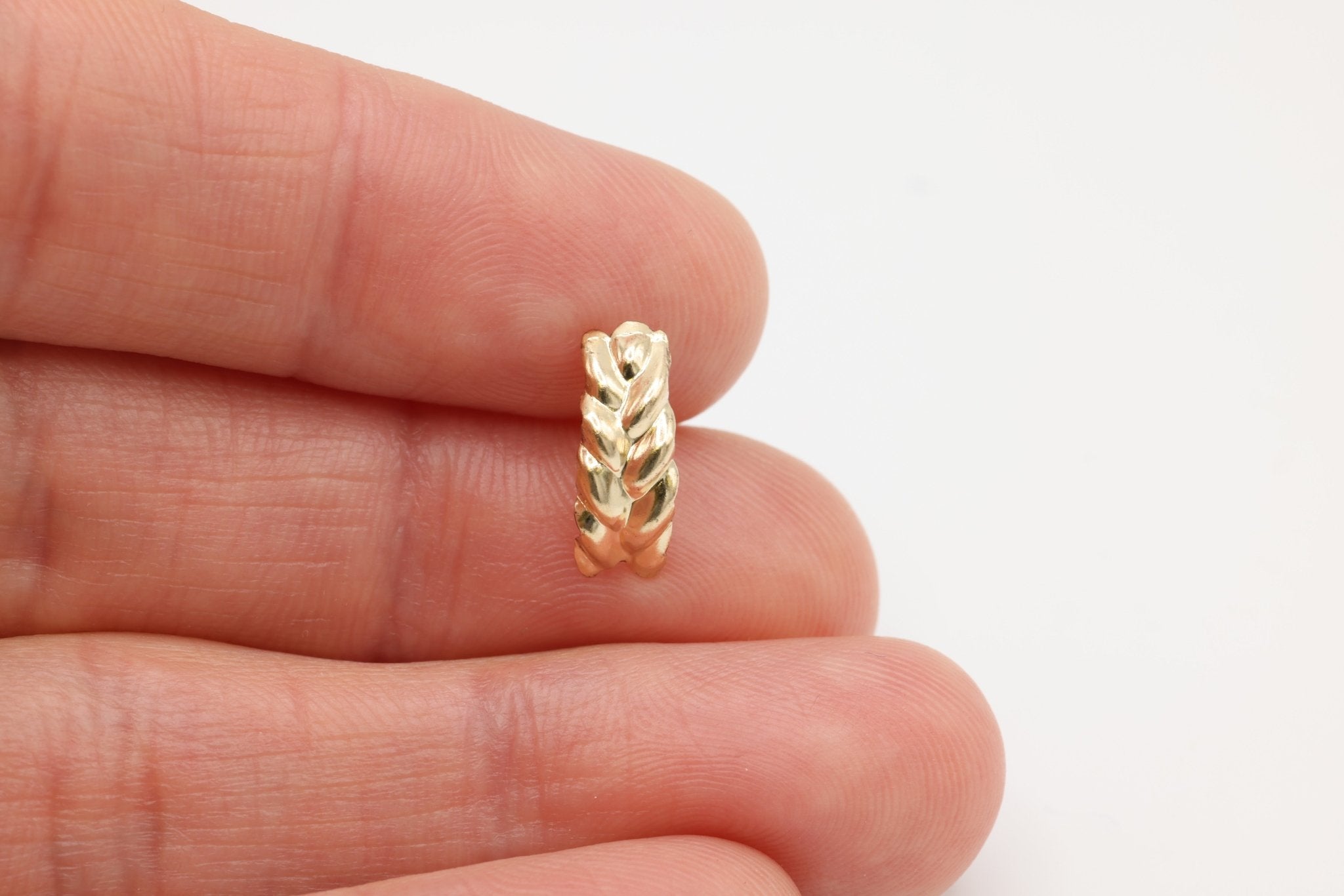 Braided Ribbed Earring, 14/20 Gold - Filled, 13mm x 5mm, Wholesale, Wheat Texture Laurel Wholesale Jewelry Earrings - HarperCrown