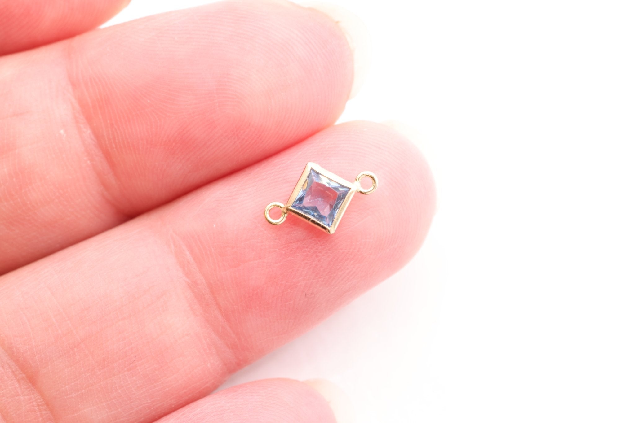 December Birthstone Blue Topaz CZ Connector Bezel Frame, 14/20 Gold - Filled, 4mm - HarperCrown