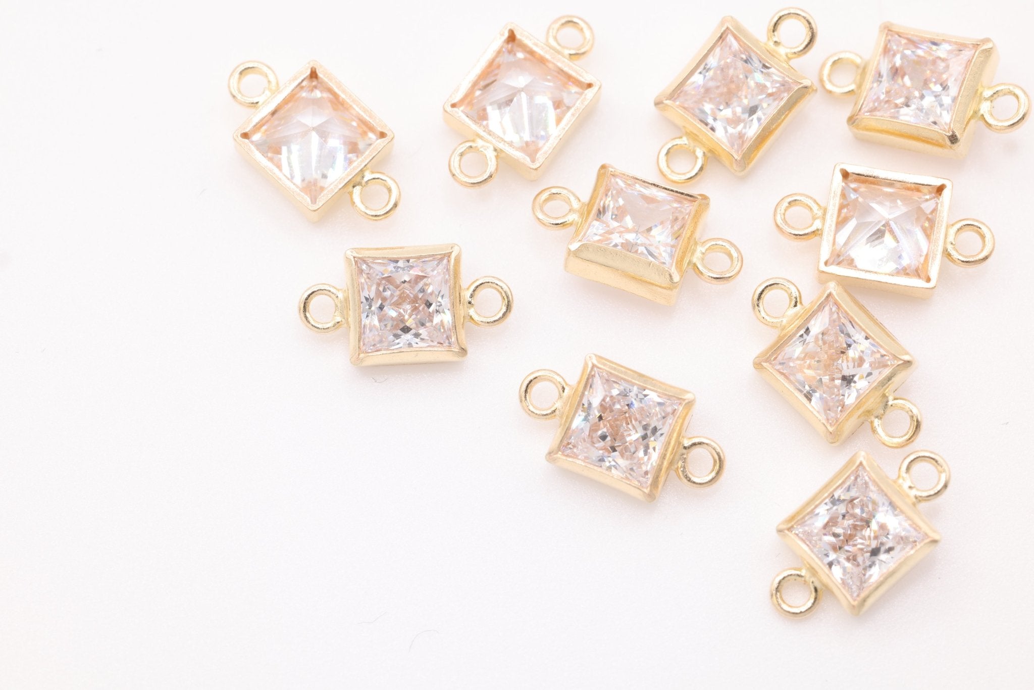 Diamond CZ Square Connector Charm, Wholesale, 14/20 Gold - Filled, 5mm x 5mm, Bulk Permanent Jewelry - HarperCrown