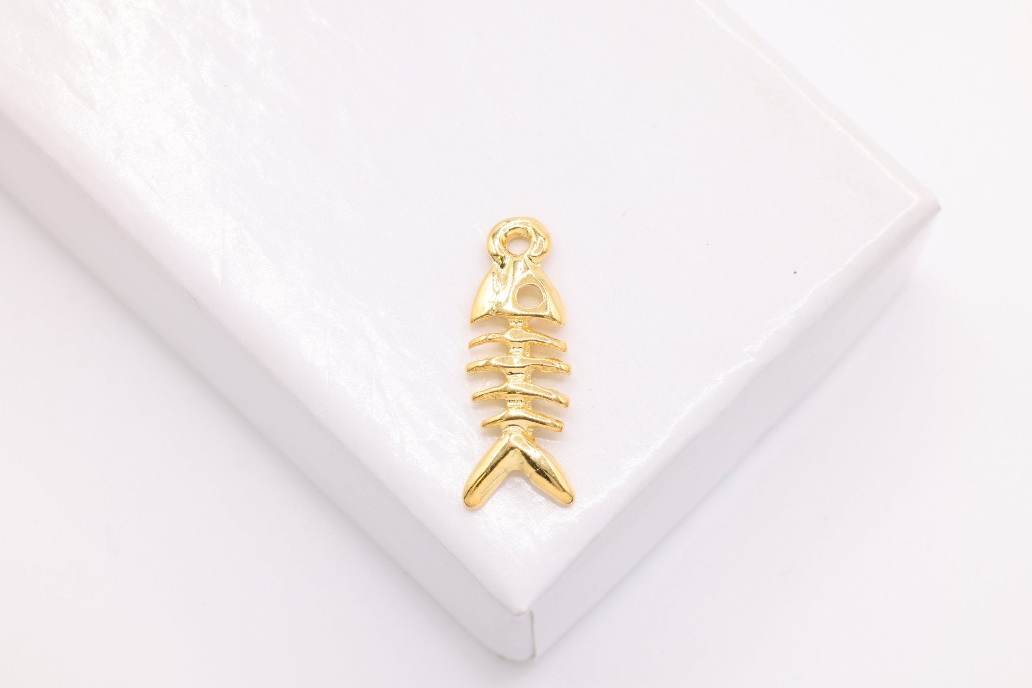 Fish Skeleton Charm, Wholesale, 18K Yellow Gold - Plated 925 Sterling Silver, 17mm x 6mm - HarperCrown