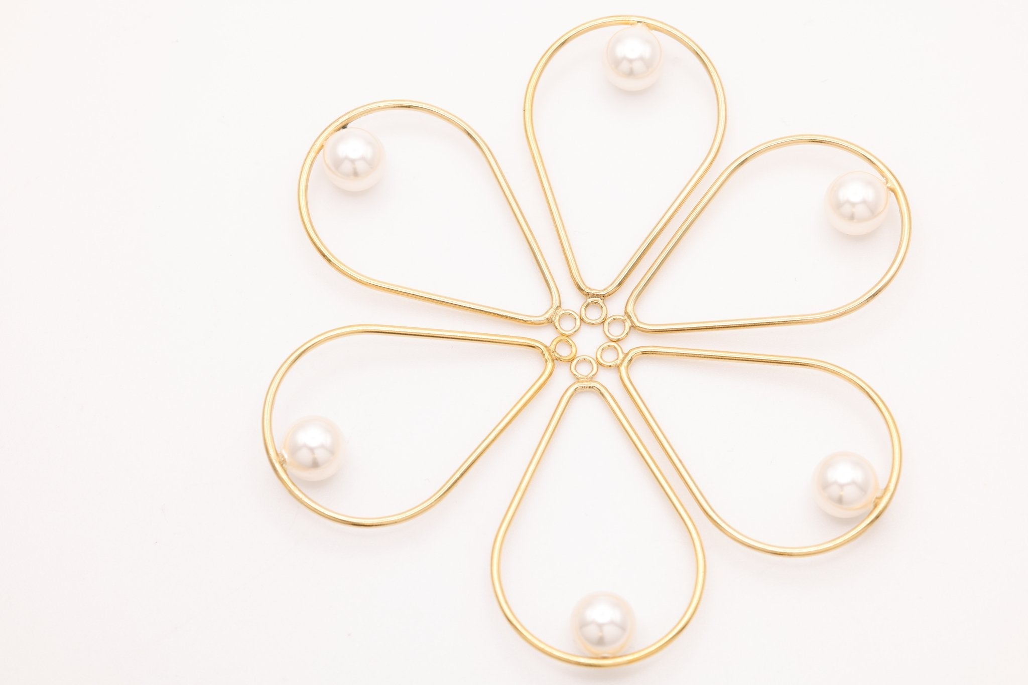 Floating Pearl Teardrop Pendant, Gold - Filled, 31mm x 19mm, Round Pearl, Bulk DIY Wholesale Jewelry Making Charm - HarperCrown